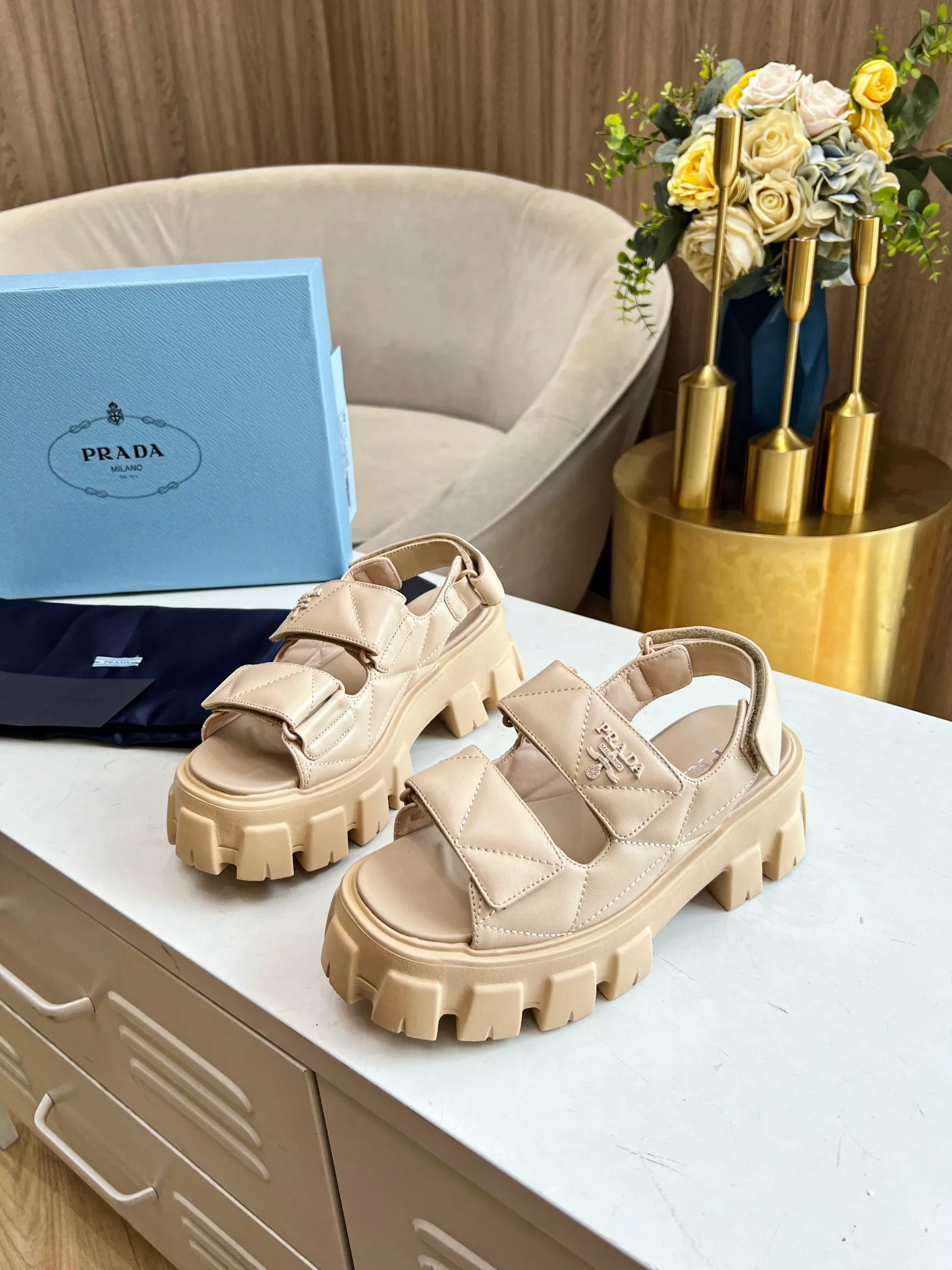 Prada Sandal For Women Comfortable 4608