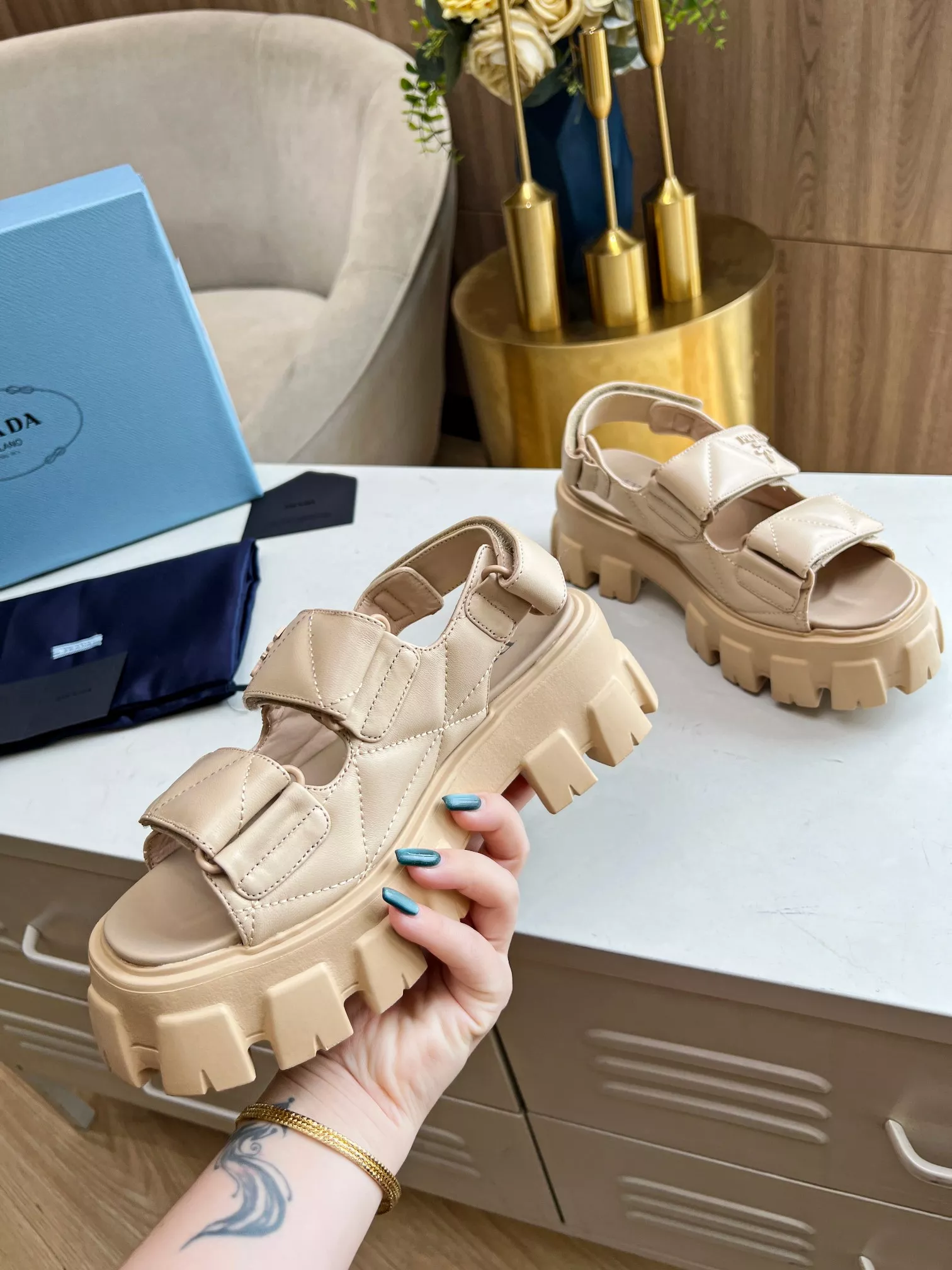 Prada Sandal For Women Comfortable 4608