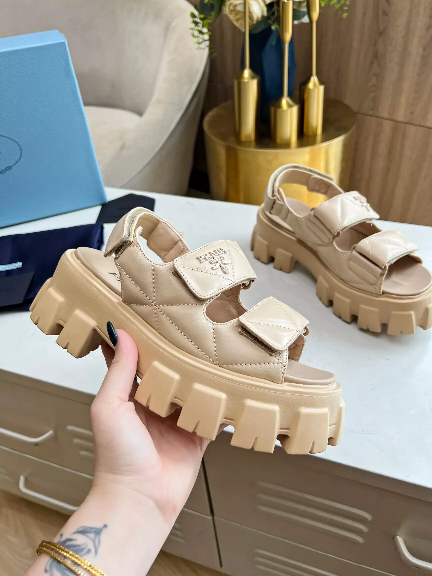 Prada Sandal For Women Comfortable 4608