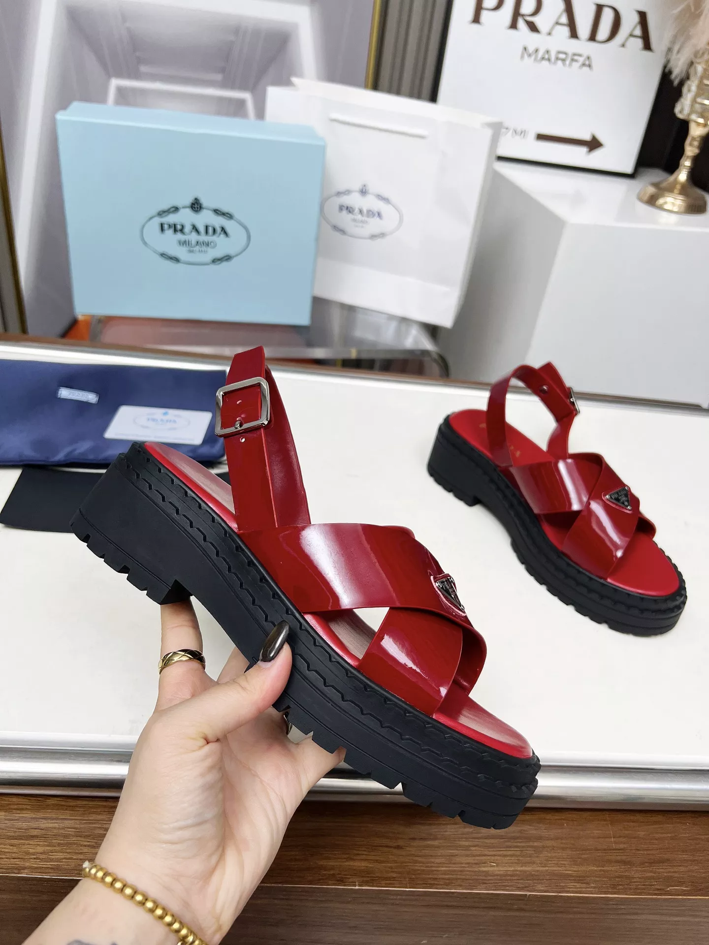 Prada Sandal For Women Comfortable 5765