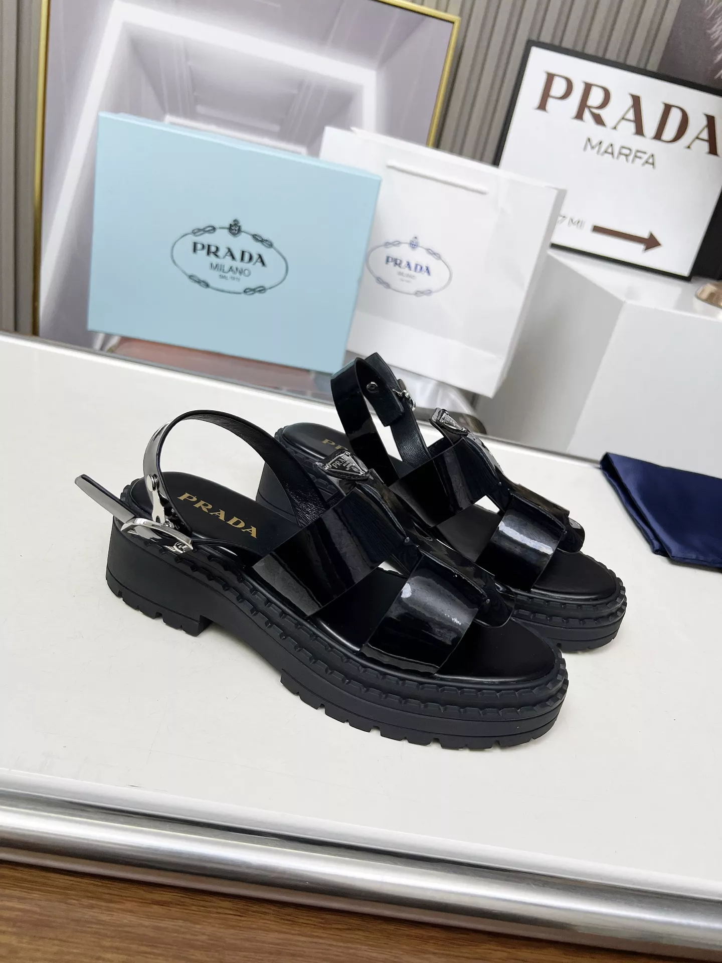 Prada Sandal For Women Compact 268