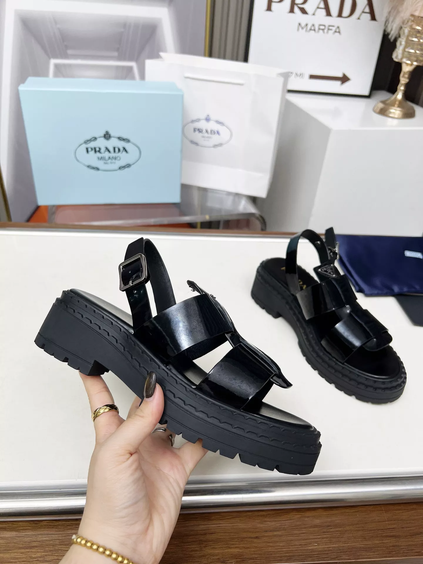 Prada Sandal For Women Compact 268