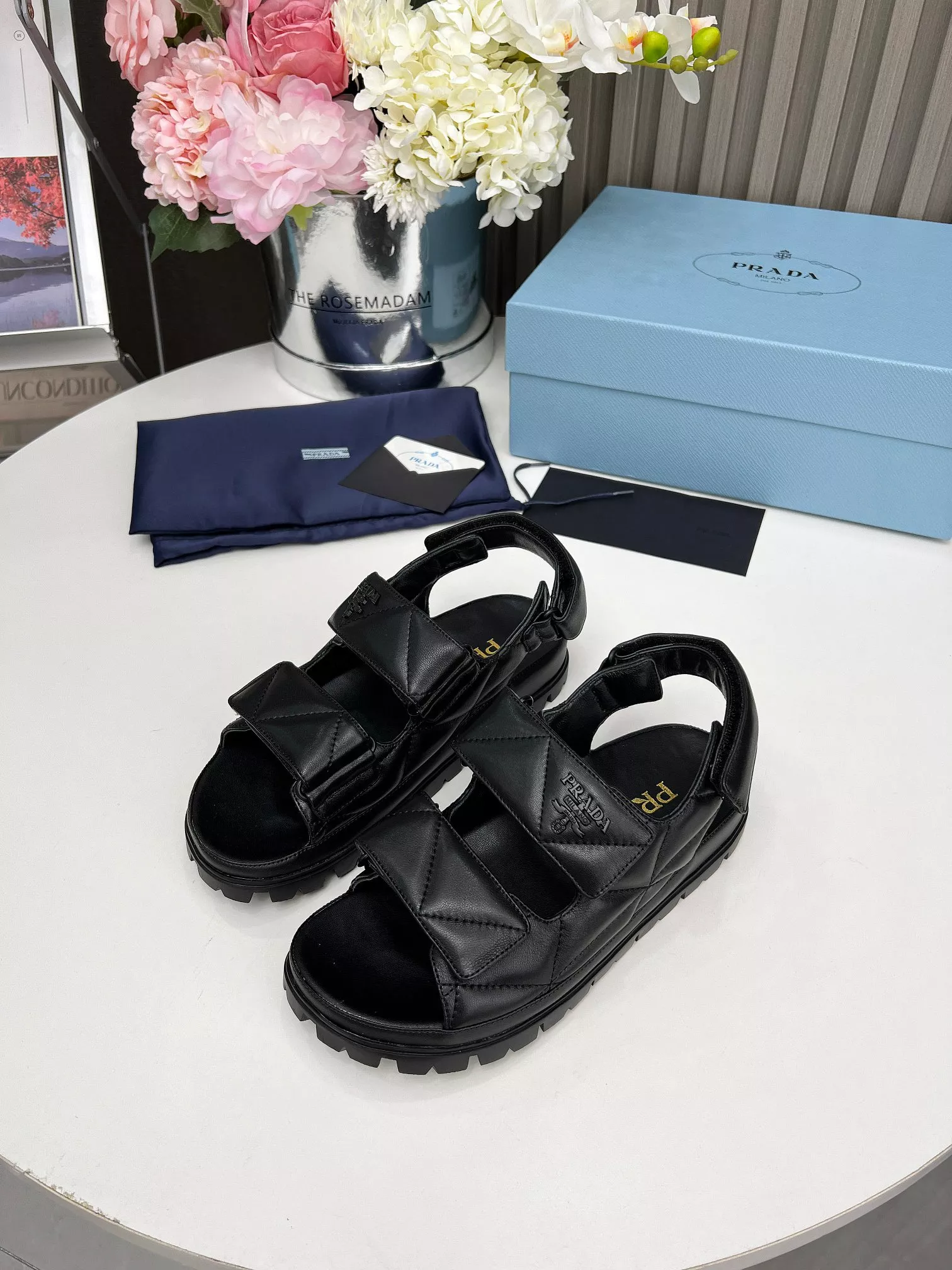 Prada Sandal For Women Durable 7417