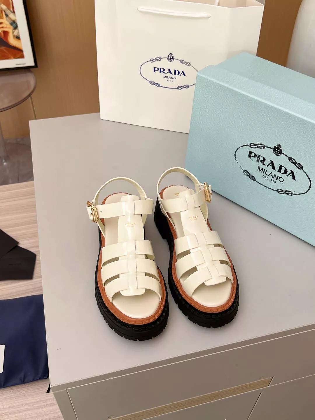 Prada Sandal For Women Elegant 778