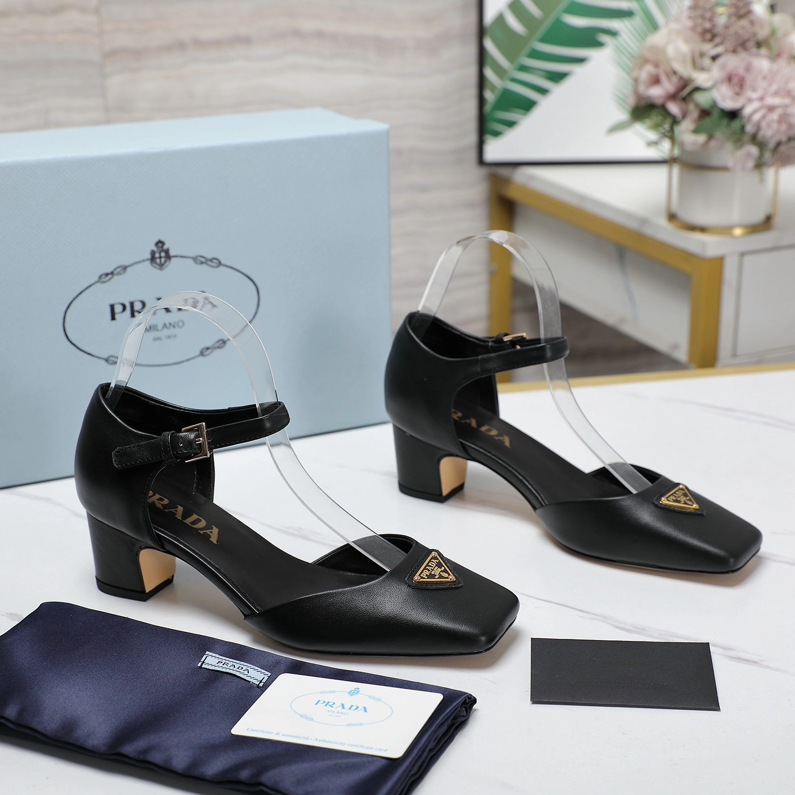 Prada Sandal For Women EyeCatching 7788