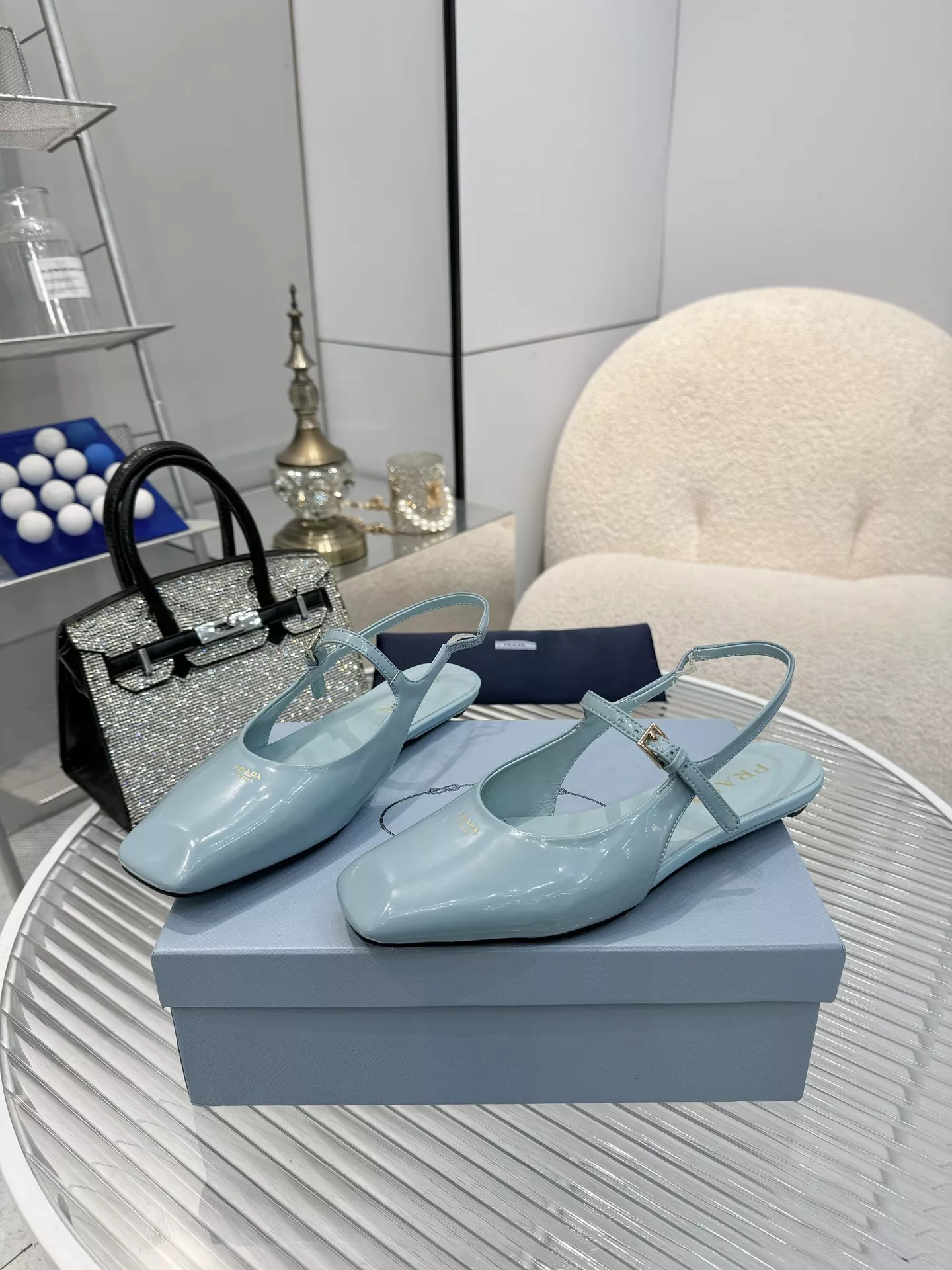 Prada Sandal For Women Fashionable 3657