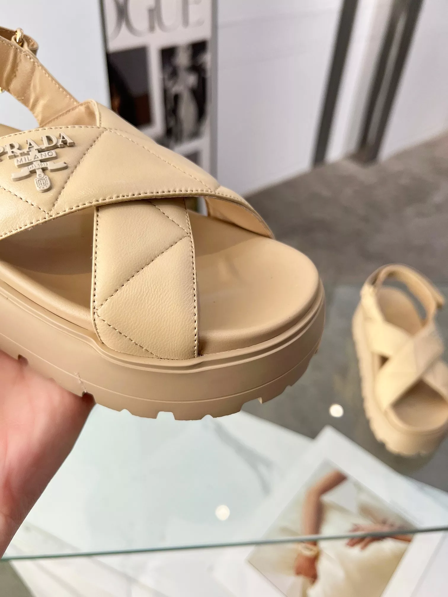 Prada Sandal For Women Sleek 4767