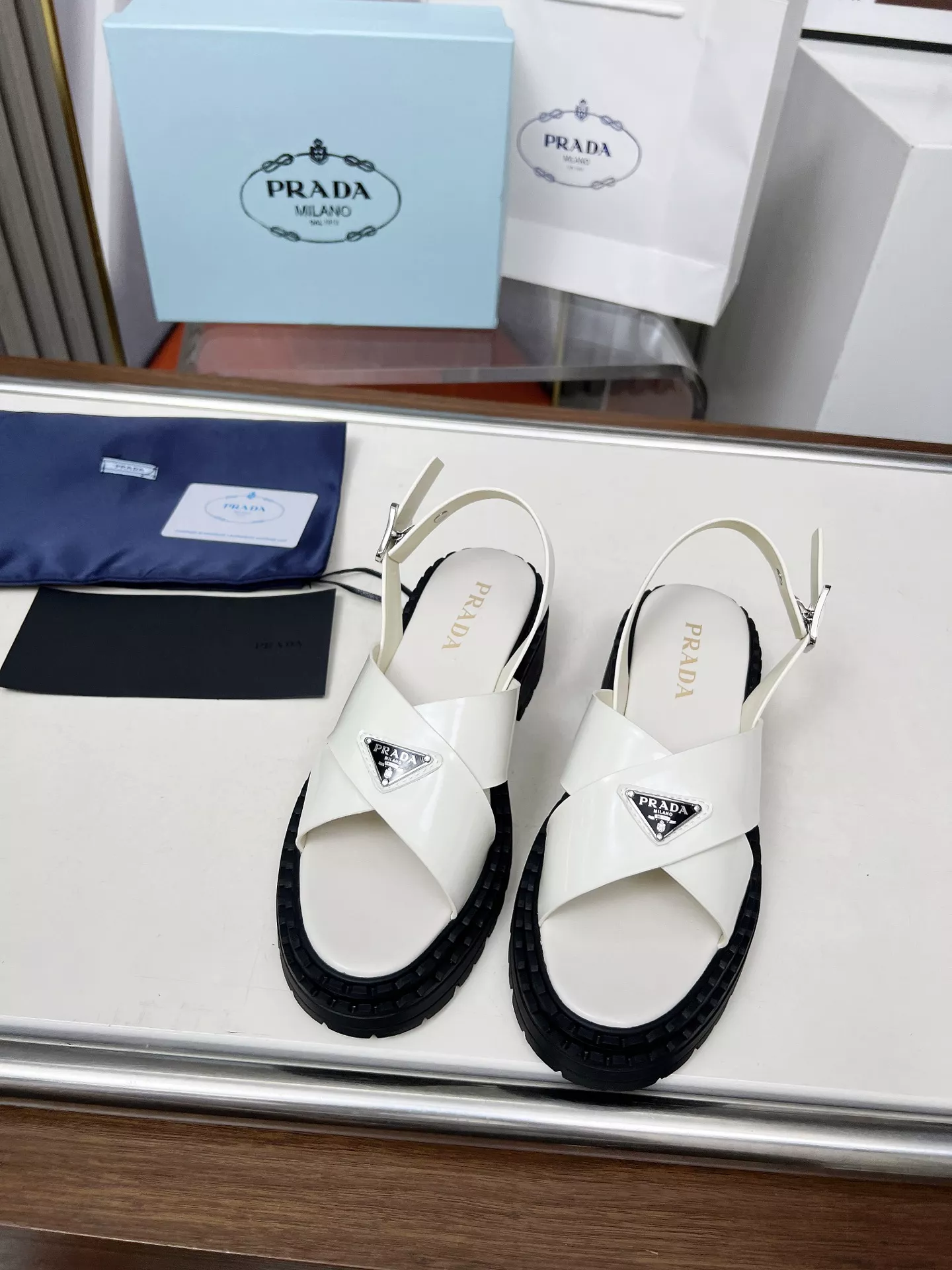 Prada Sandal For Women Unique 2349