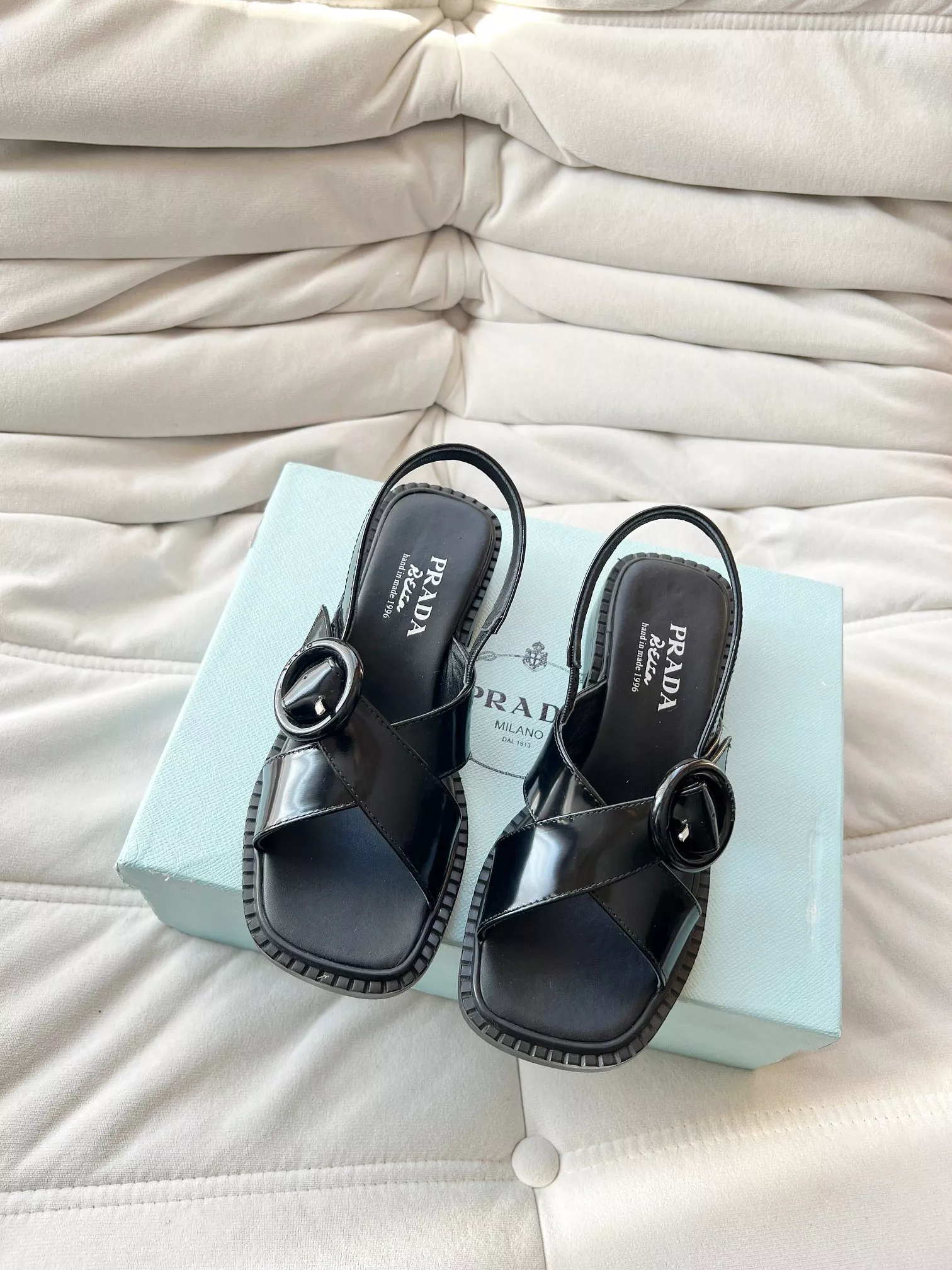 Prada Sandal For Women Unique 6805