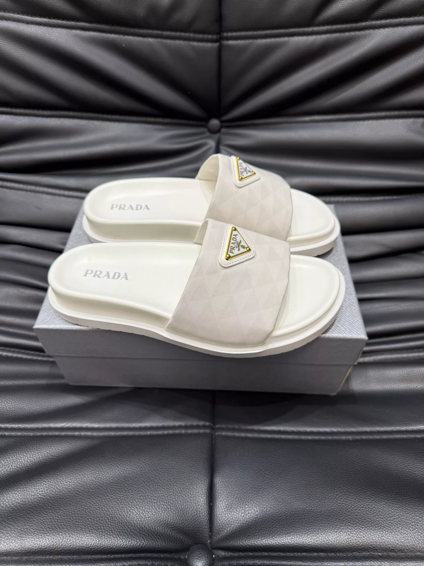 Prada Slippers For Men Affordable 1077