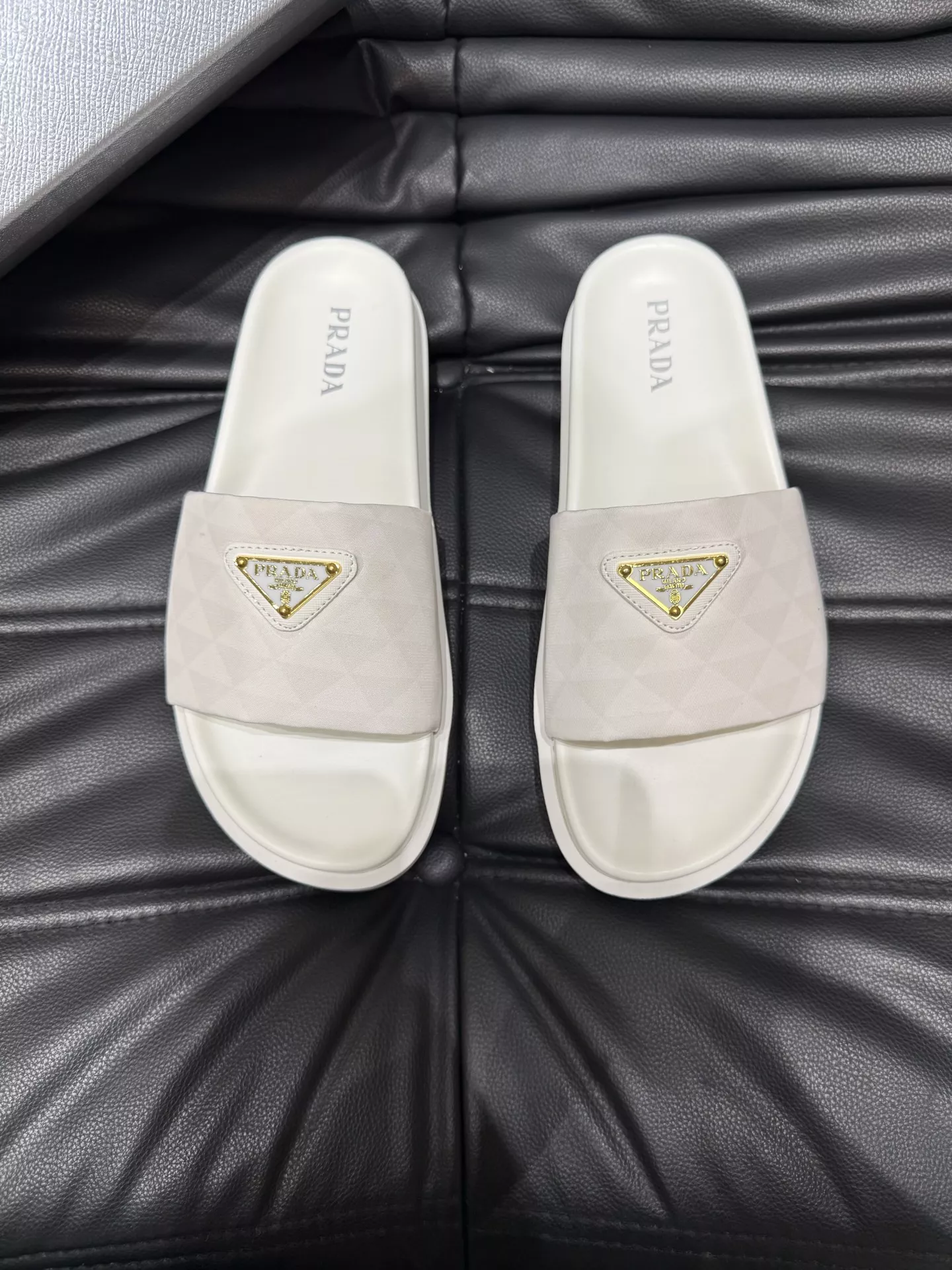 Prada Slippers For Men Affordable 1077