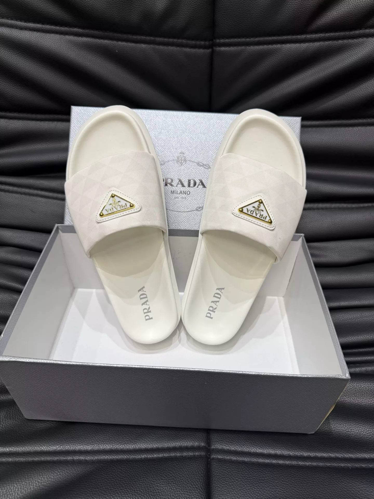 Prada Slippers For Men Affordable 1077