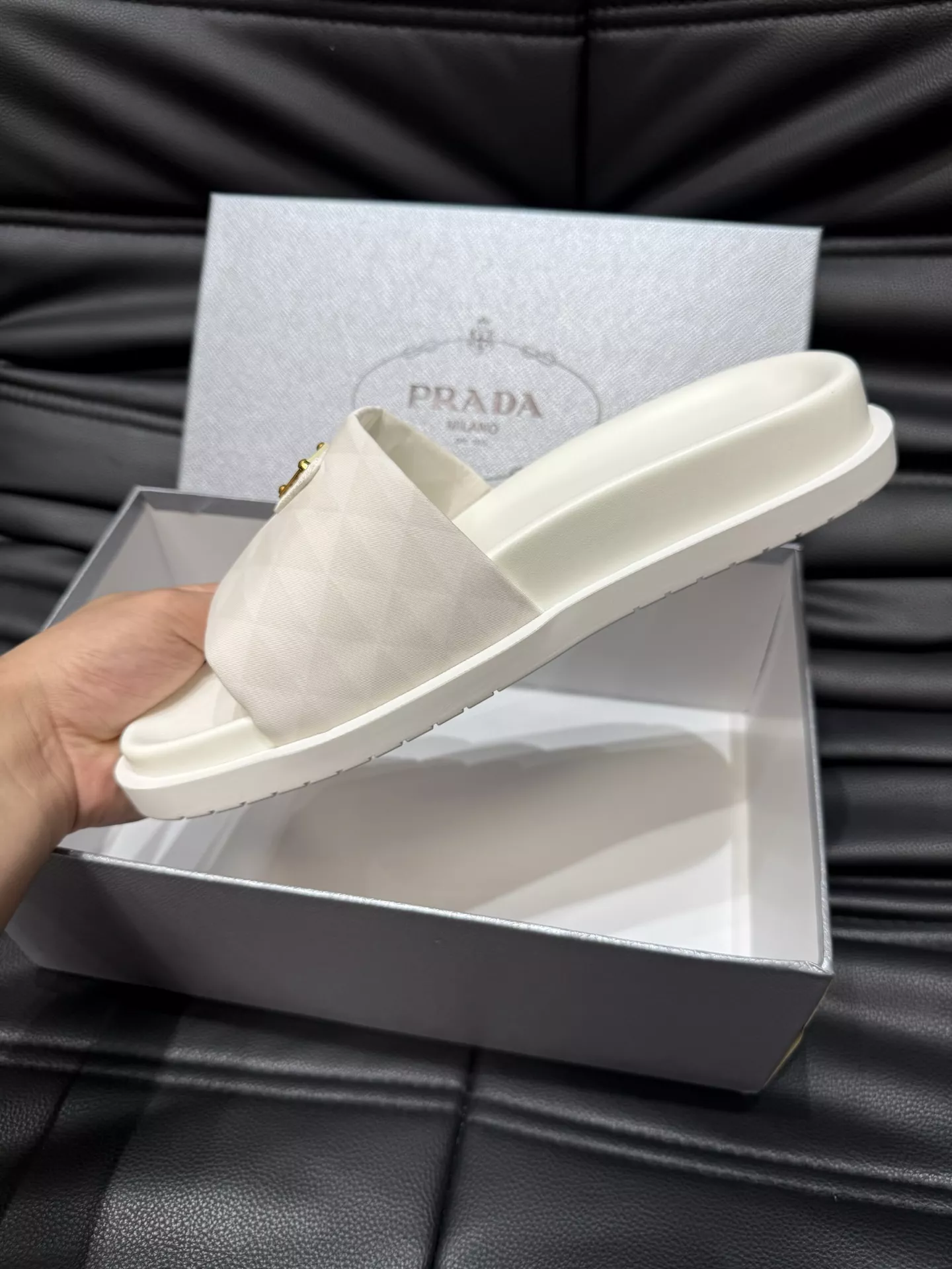 Prada Slippers For Men Affordable 1077