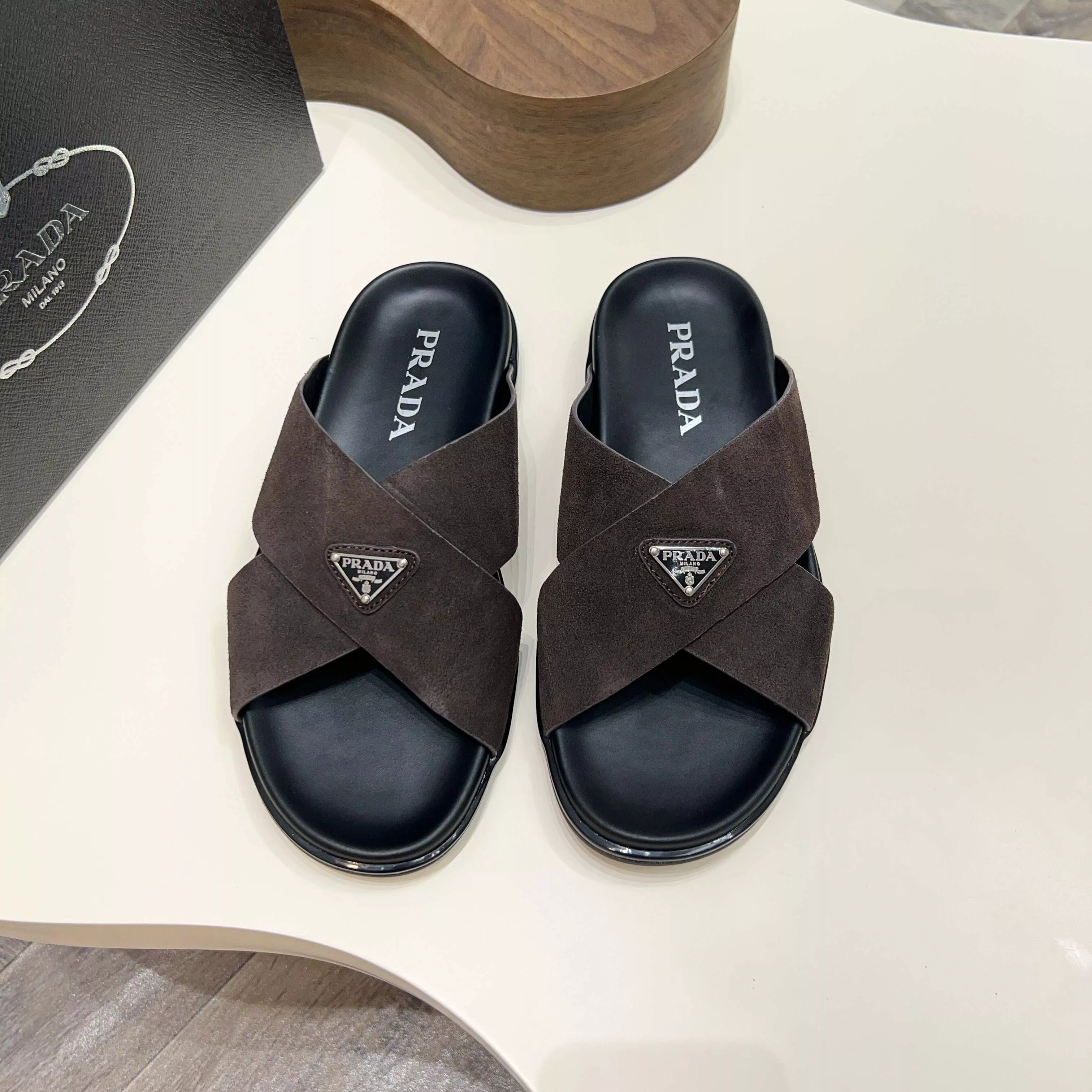 Prada Slippers For Men Classic 8251