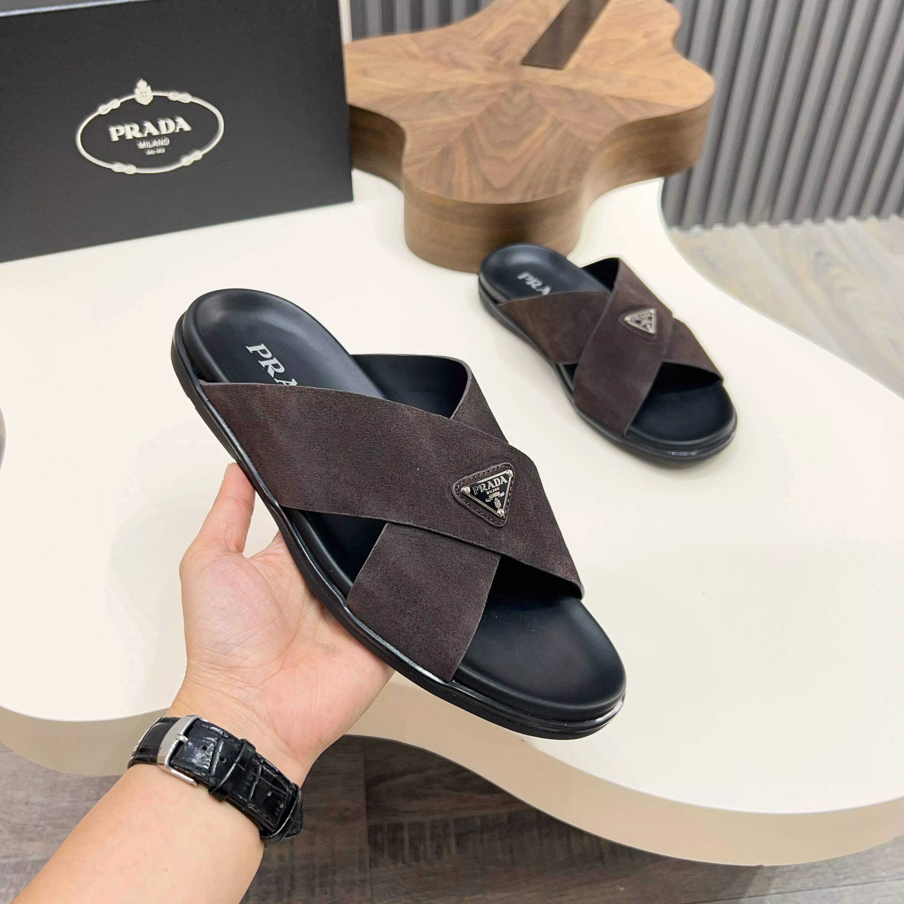 Prada Slippers For Men Classic 8251