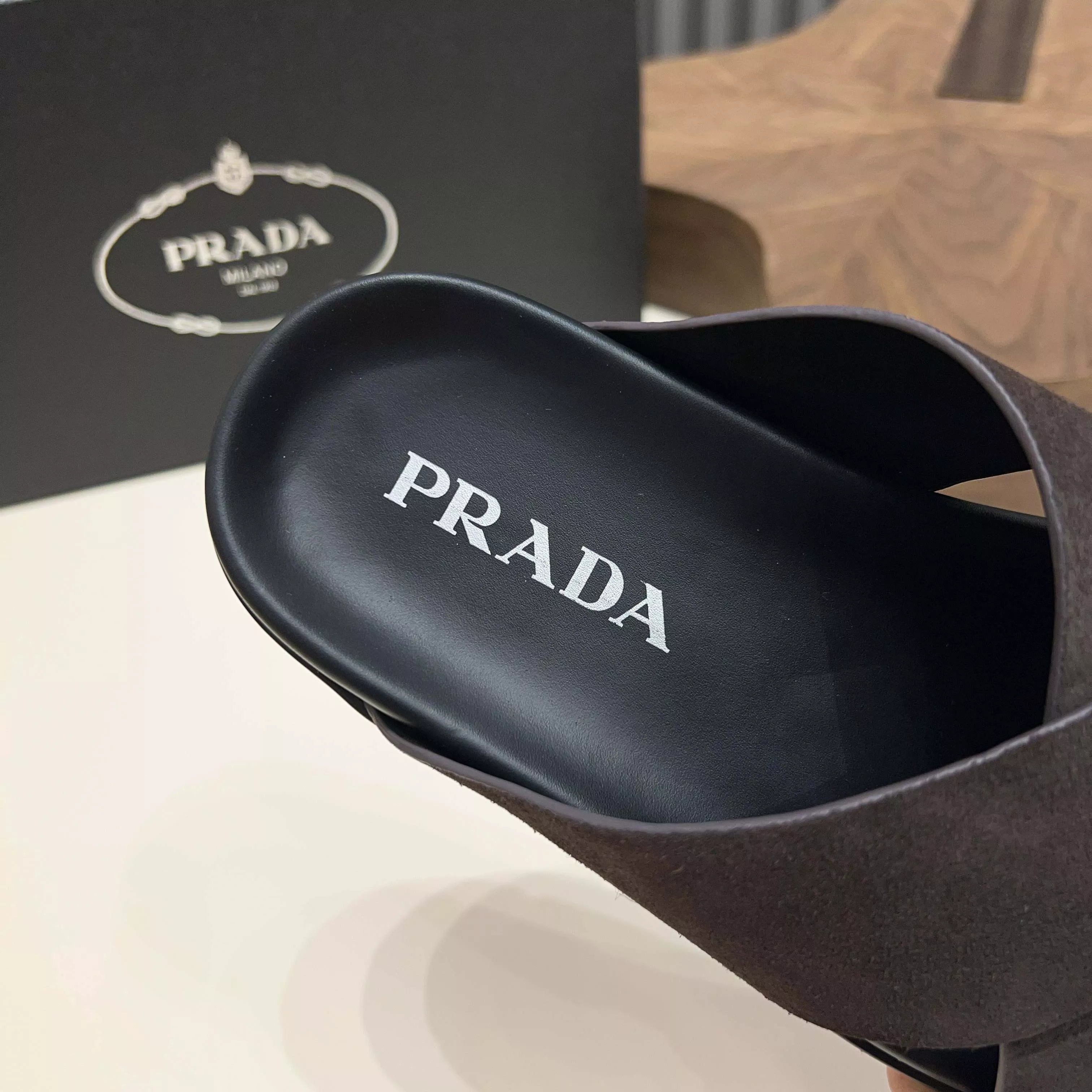Prada Slippers For Men Classic 8251