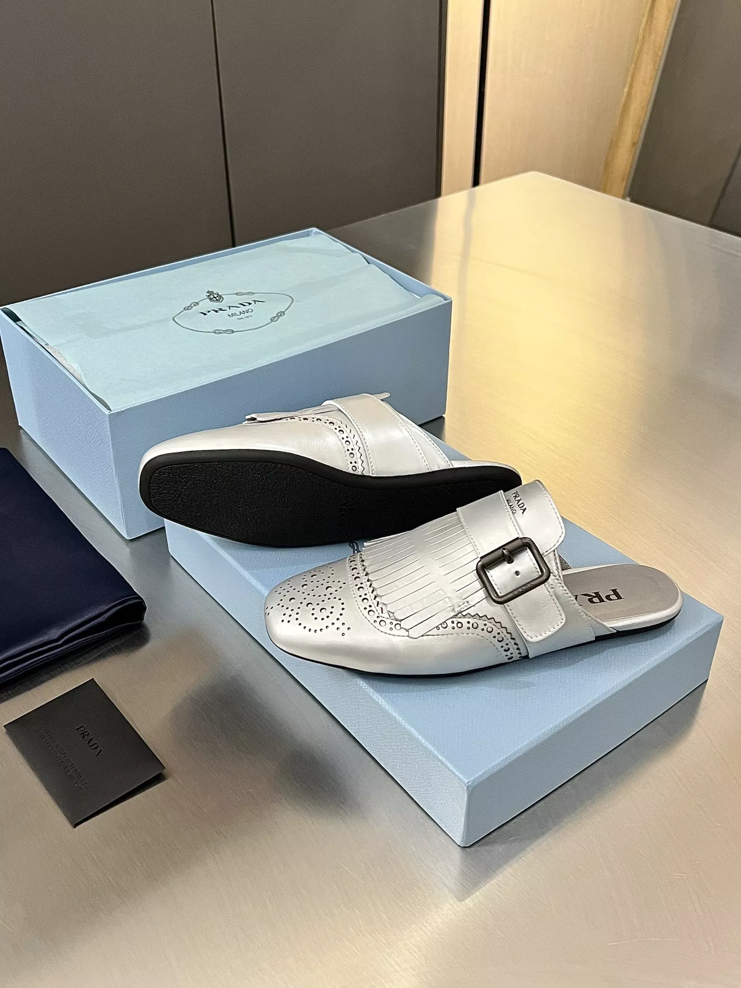 Prada Slippers For Men DailyWear 9568