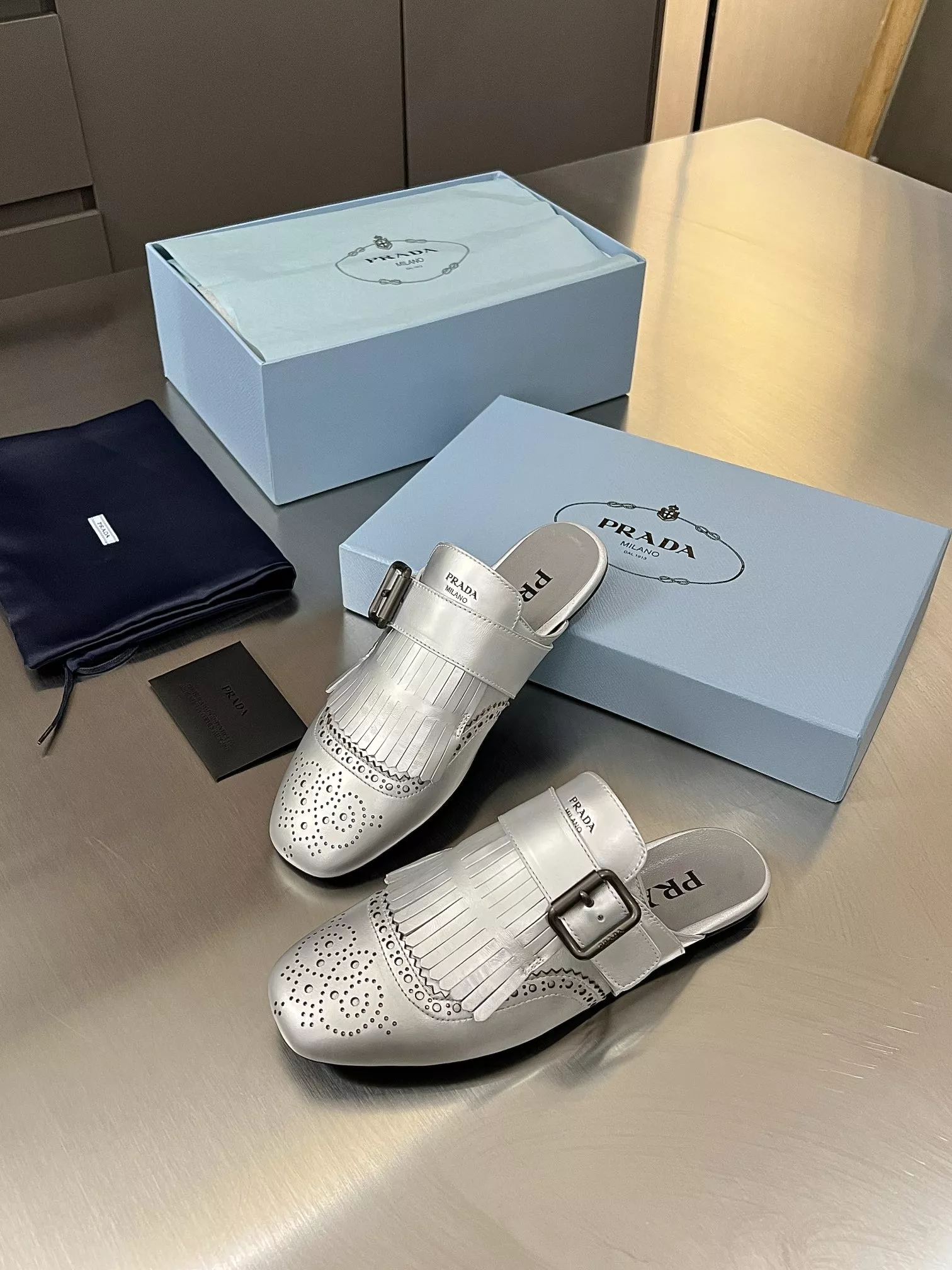 Prada Slippers For Men DailyWear 9568