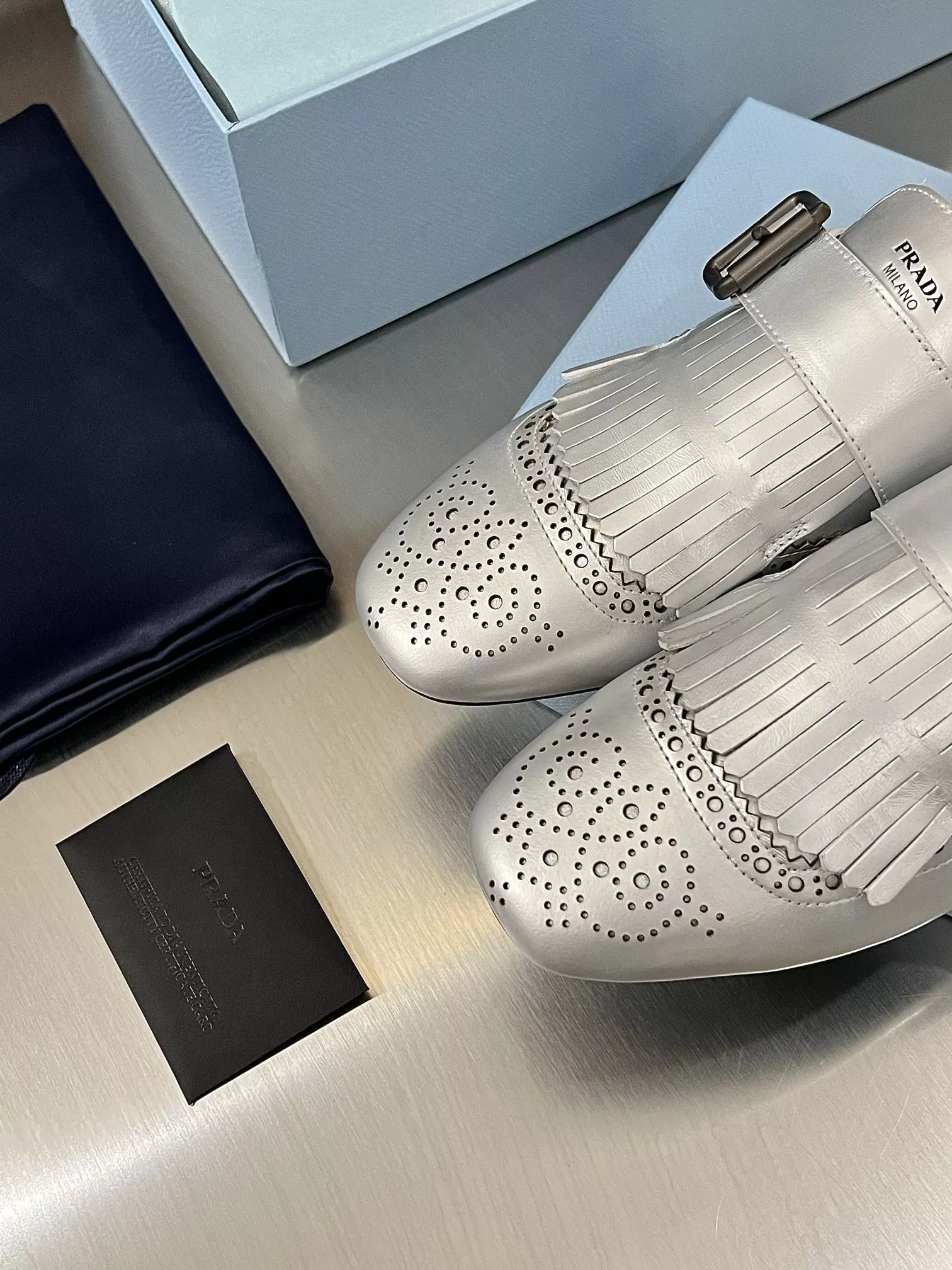 Prada Slippers For Men DailyWear 9568