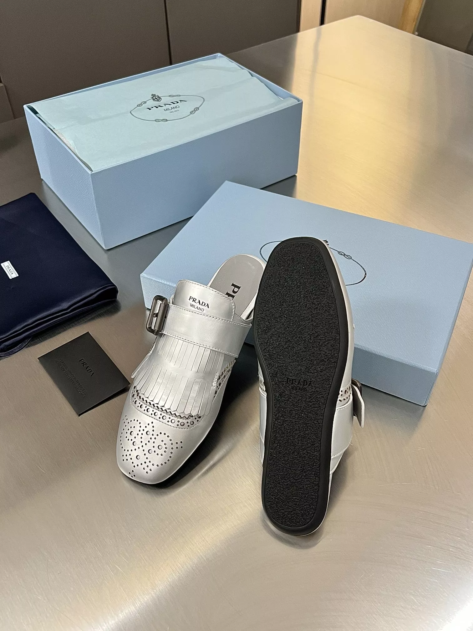 Prada Slippers For Men DailyWear 9568