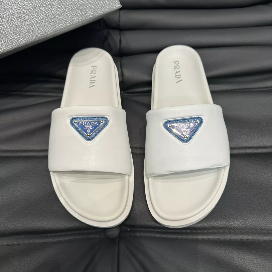 Prada Slippers For Men EasyMatch 4655