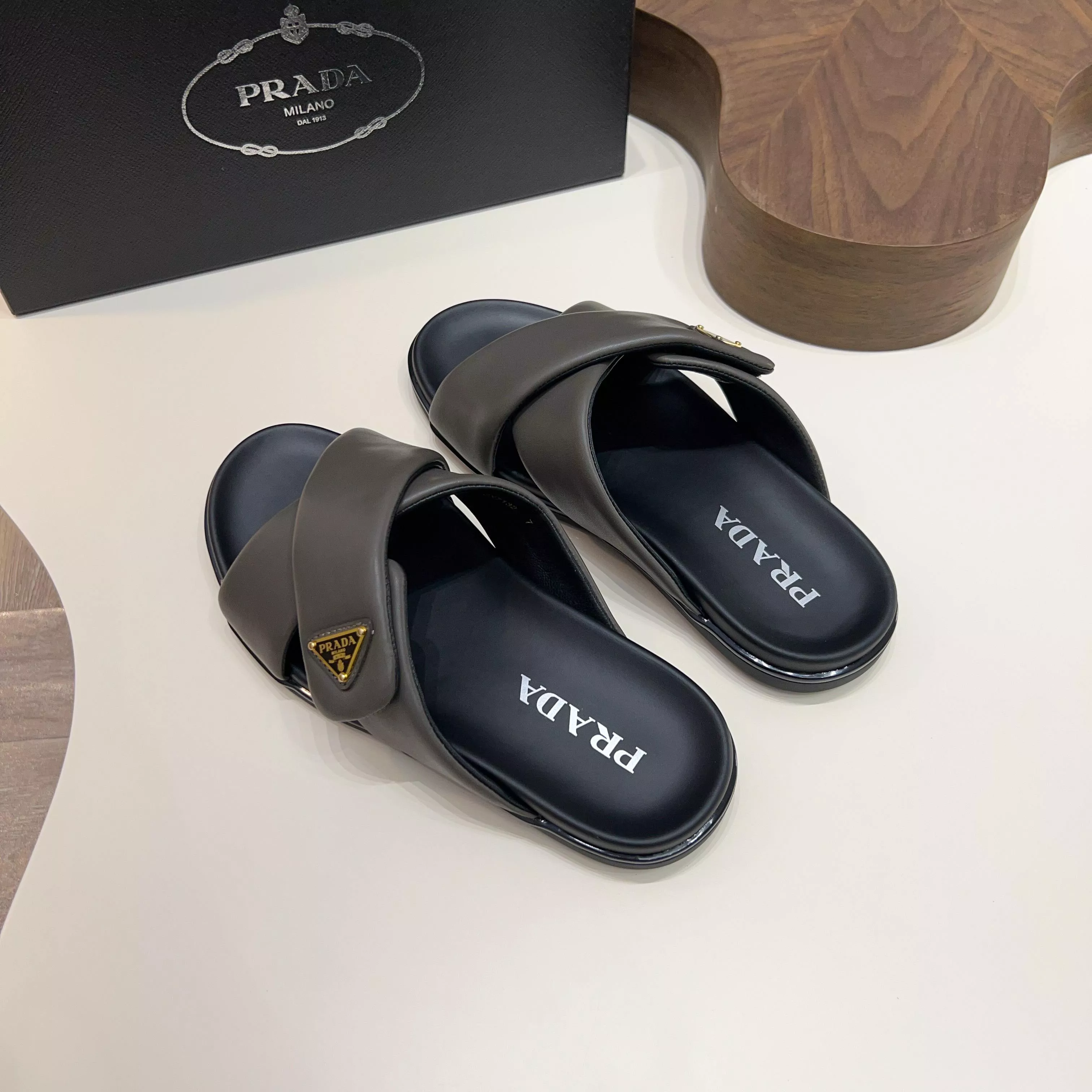 Prada Slippers For Men Modern 7885