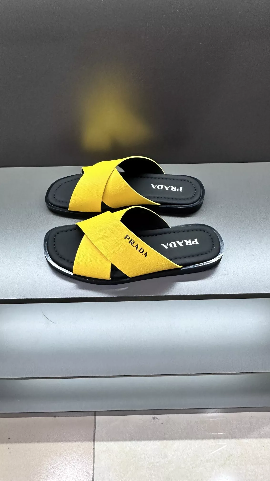 Prada Slippers For Men Sleek 4034