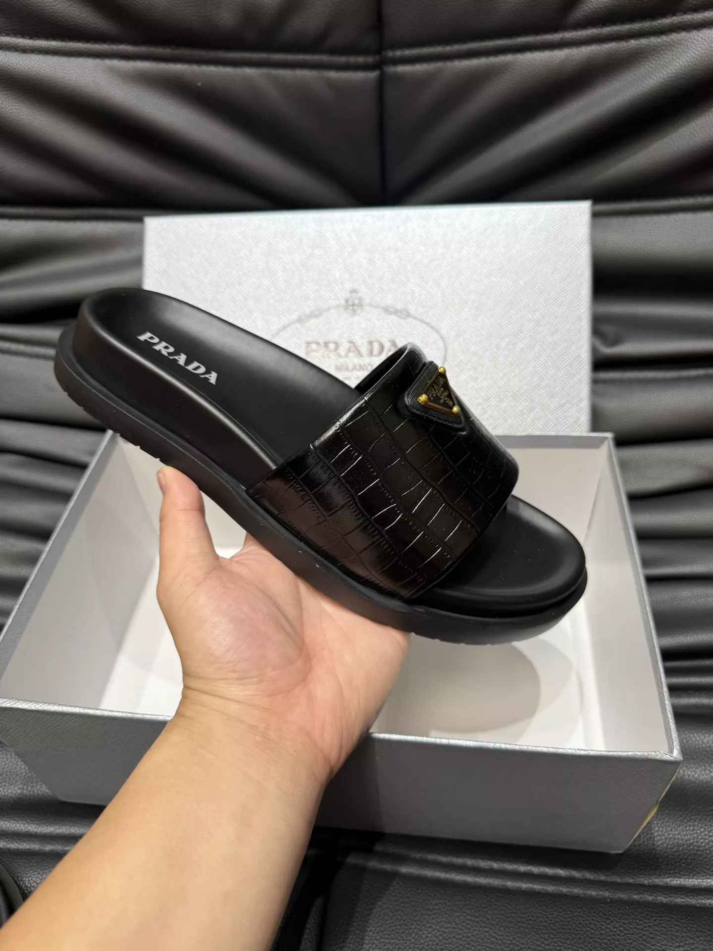 Prada Slippers For Men StreetReady 1466