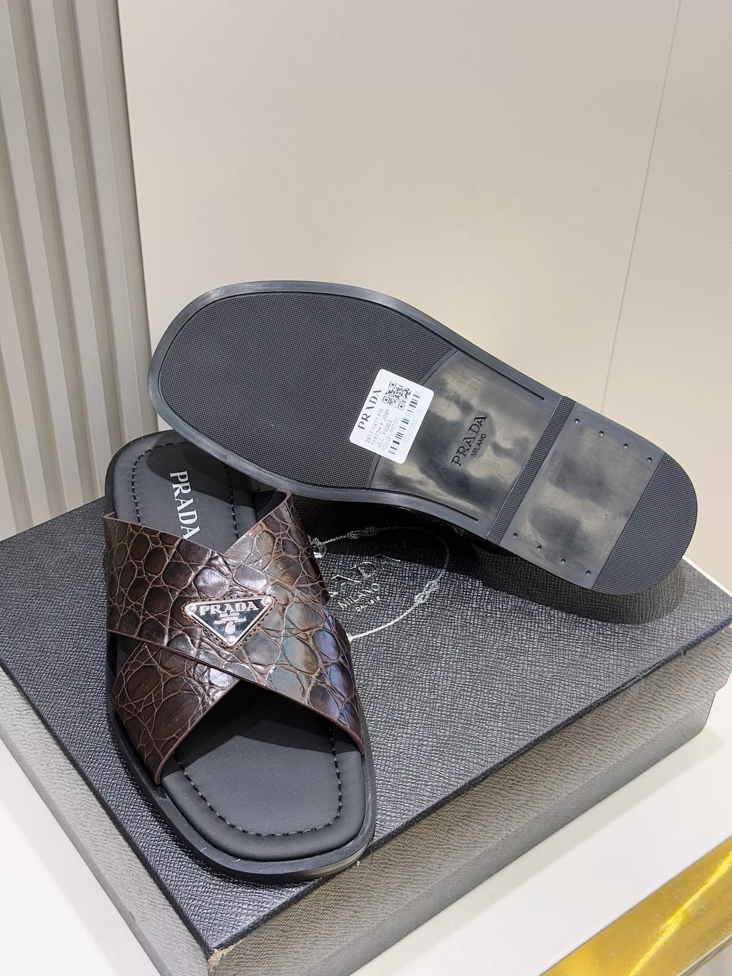 Prada Slippers For Men Stylish 8480