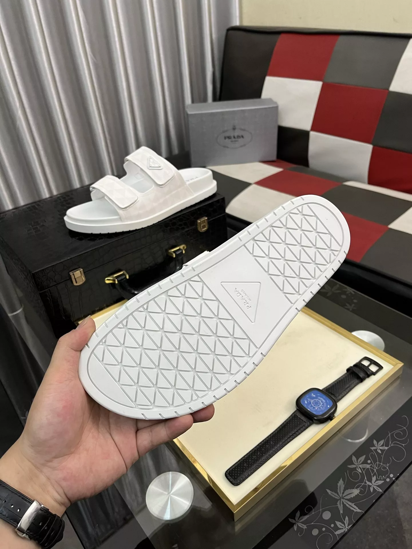 Prada Slippers For Men Timeless 9750