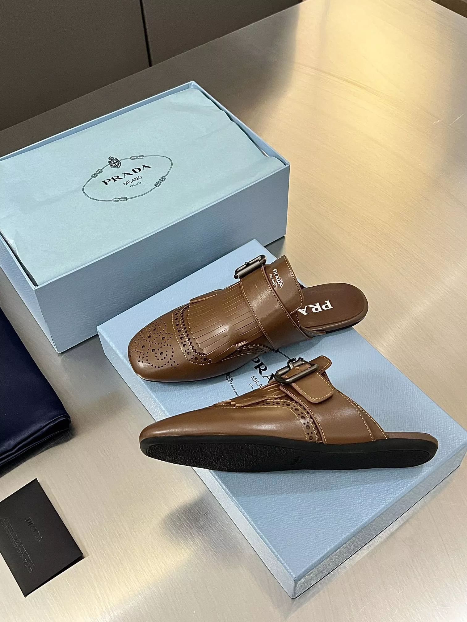 Prada Slippers For Men Unique 3165