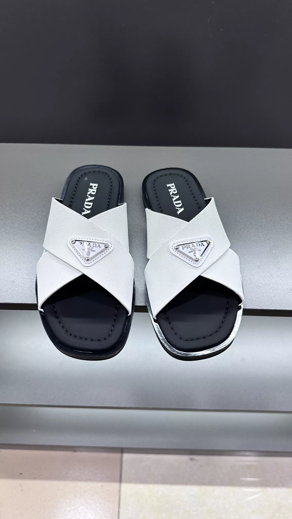 Prada Slippers For Men UrbanStyle 6409
