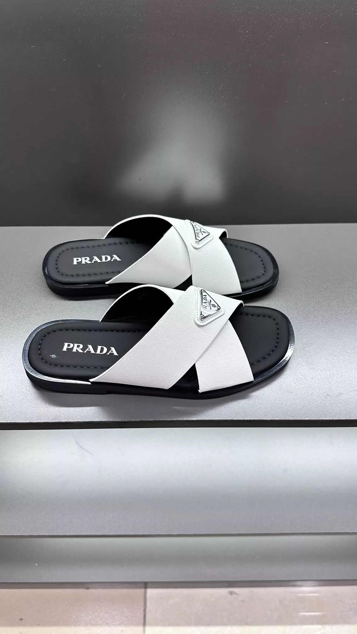 Prada Slippers For Men UrbanStyle 6409