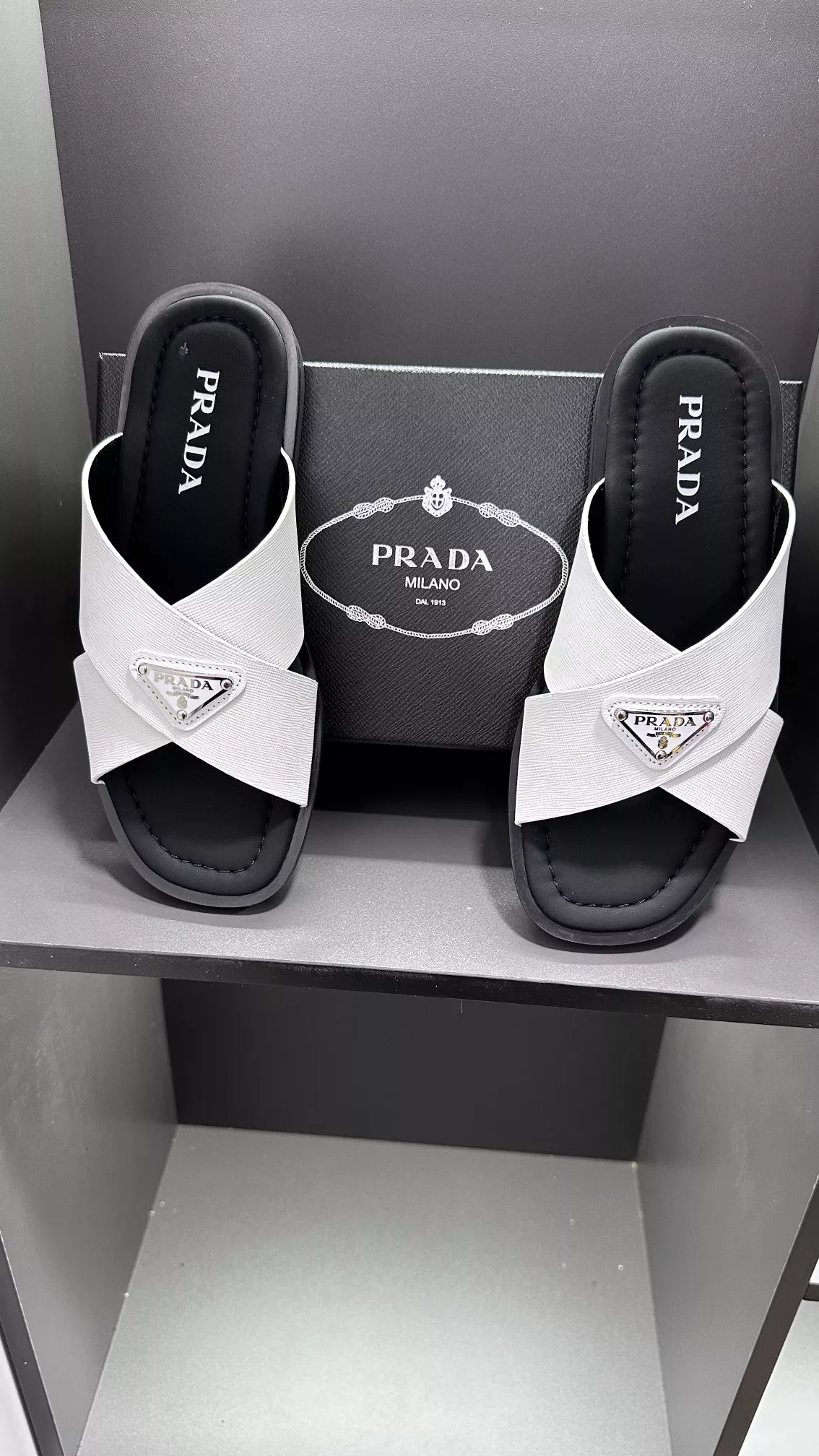 Prada Slippers For Men UrbanStyle 6409