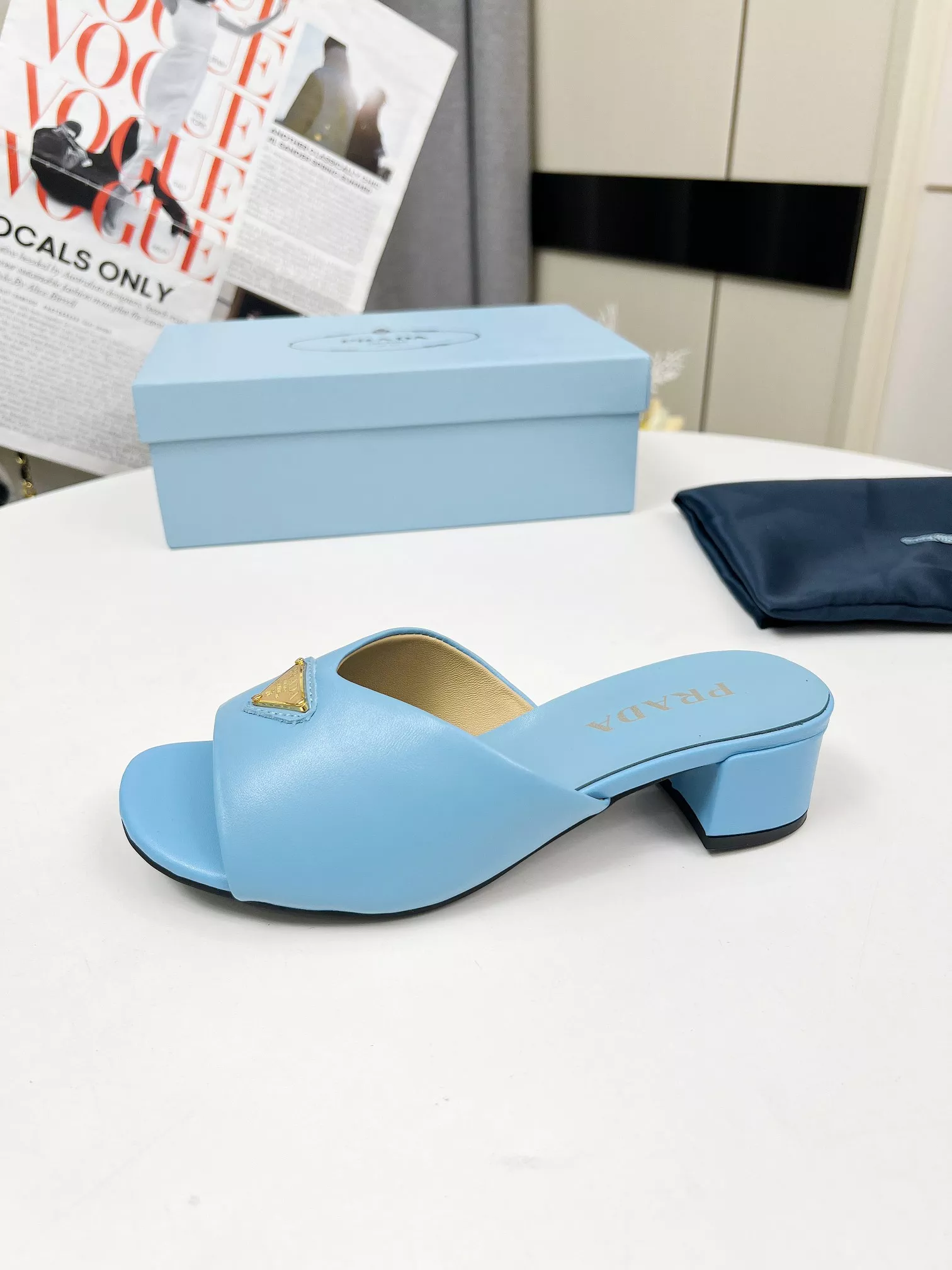 Prada Slippers For Women Classic 1224