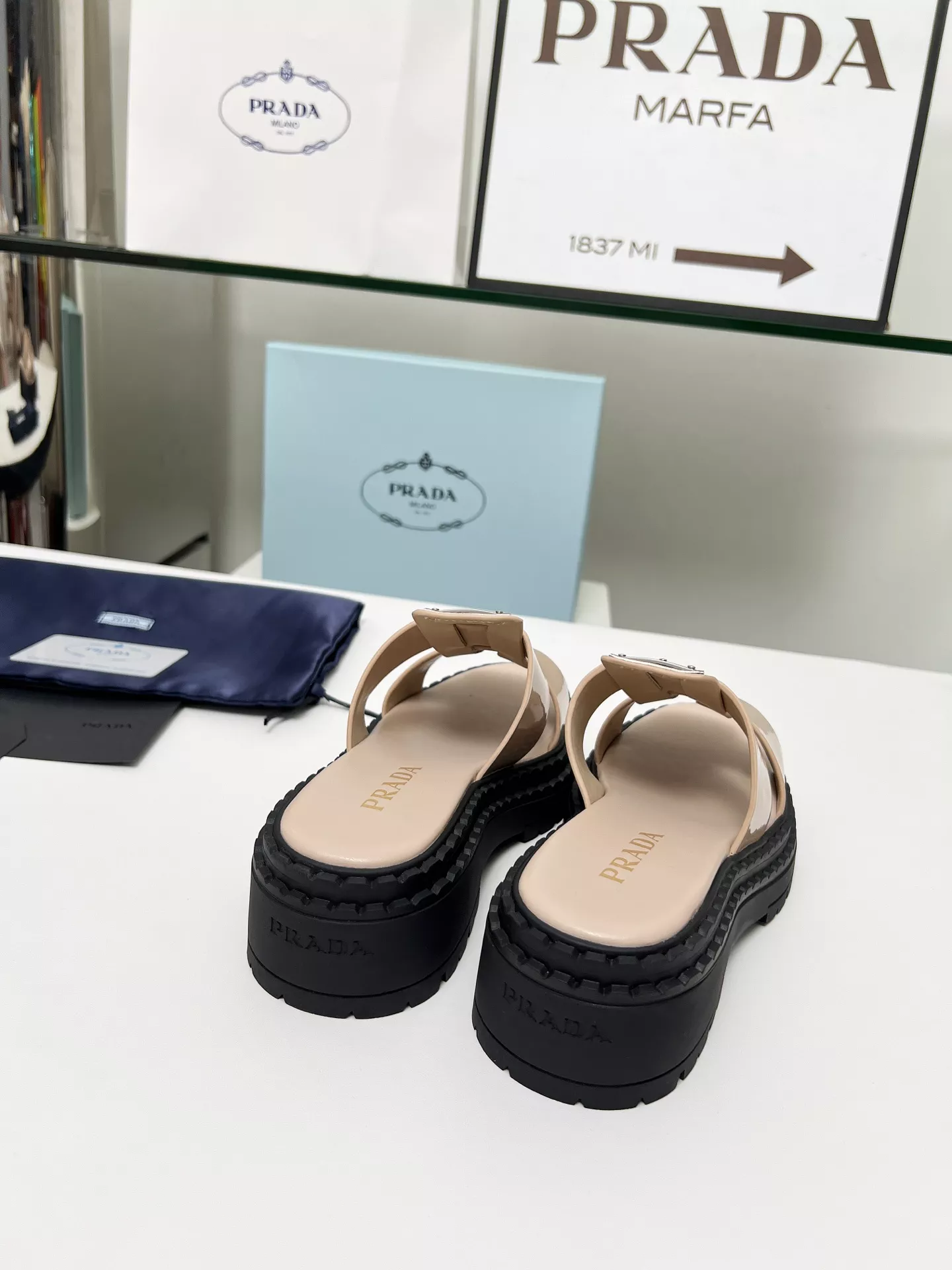 Prada Slippers For Women Cozy 508
