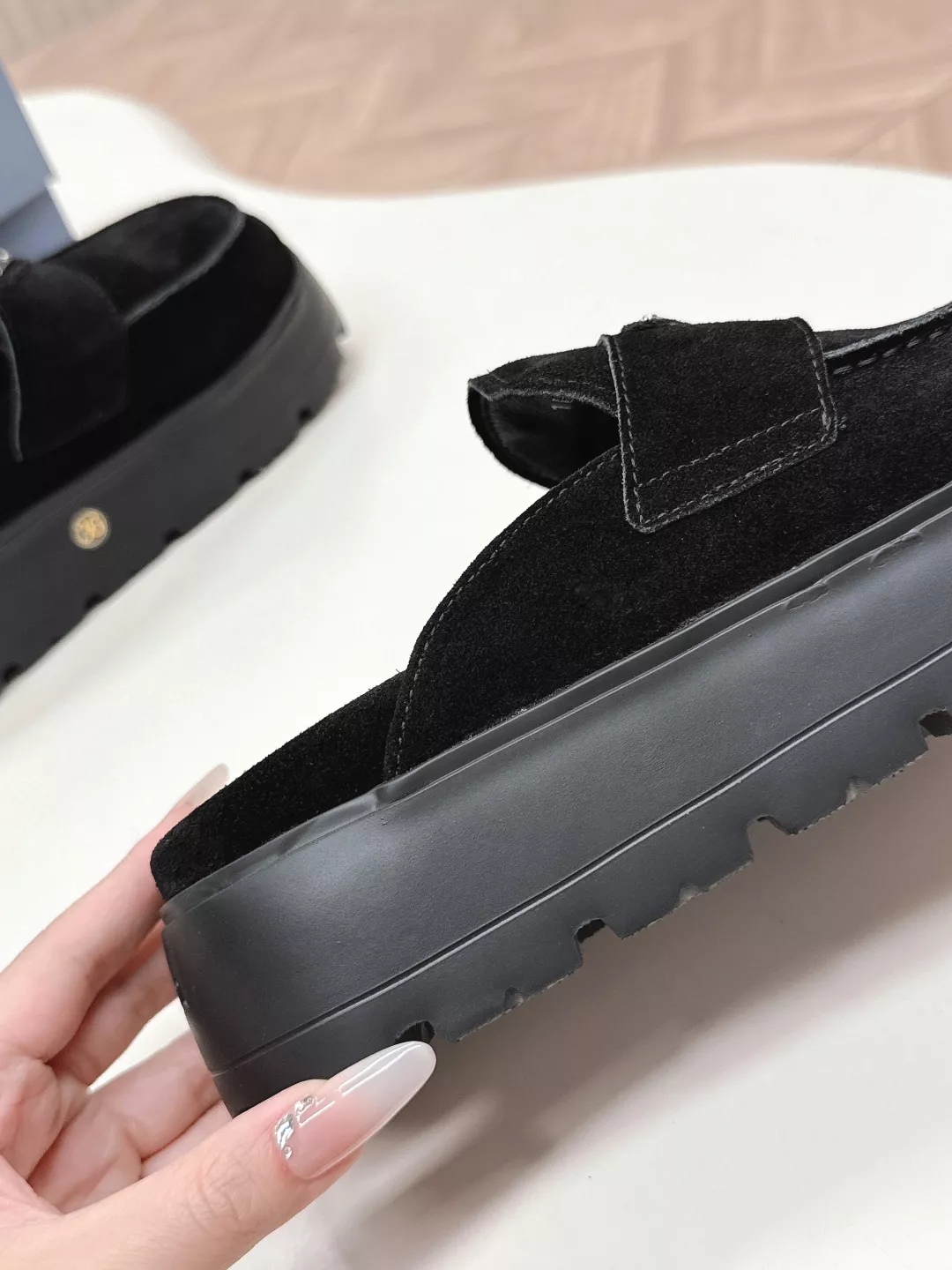 Prada Slippers For Women Durable 4810