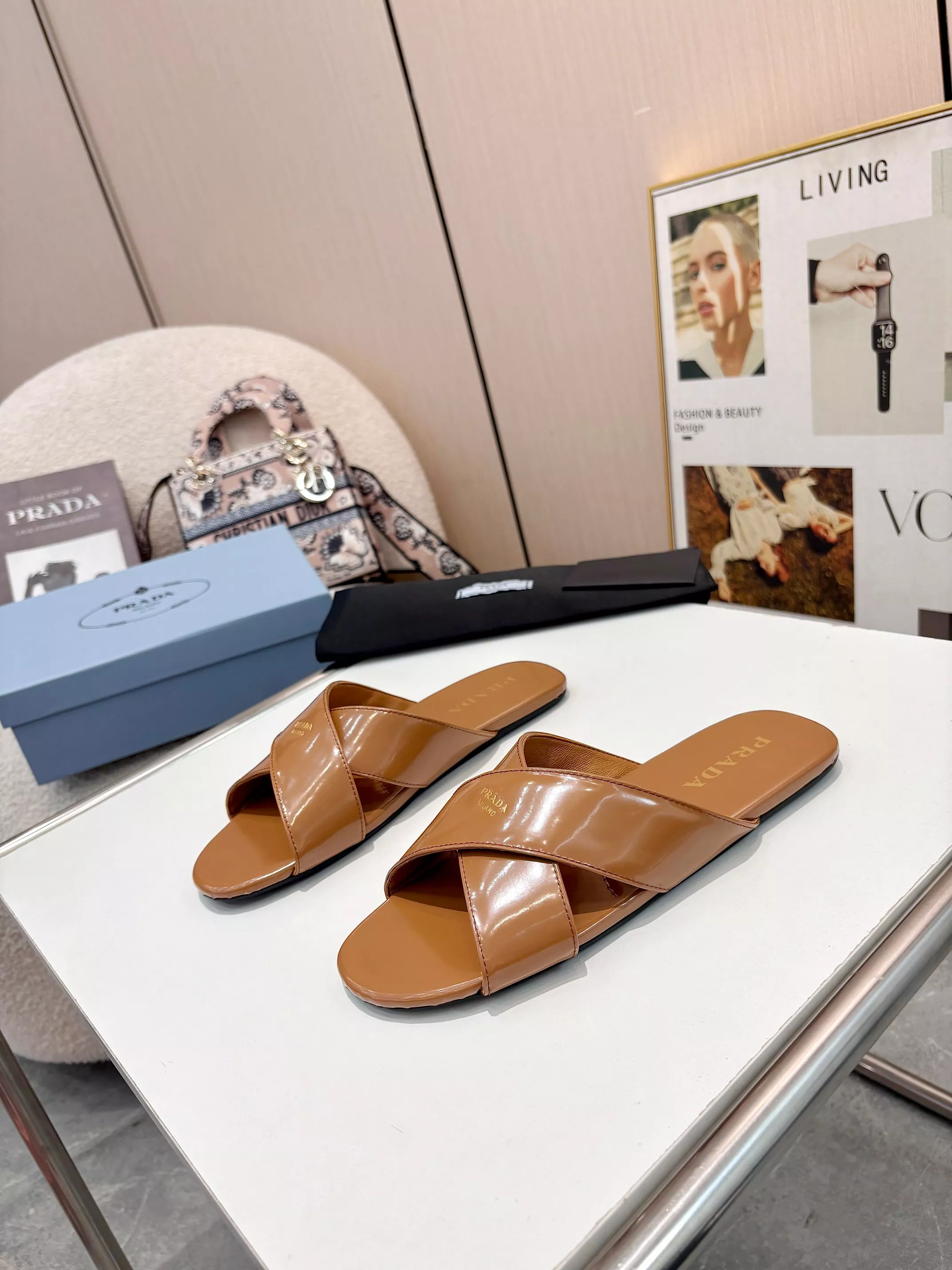 Prada Slippers For Women EasyMatch 1305
