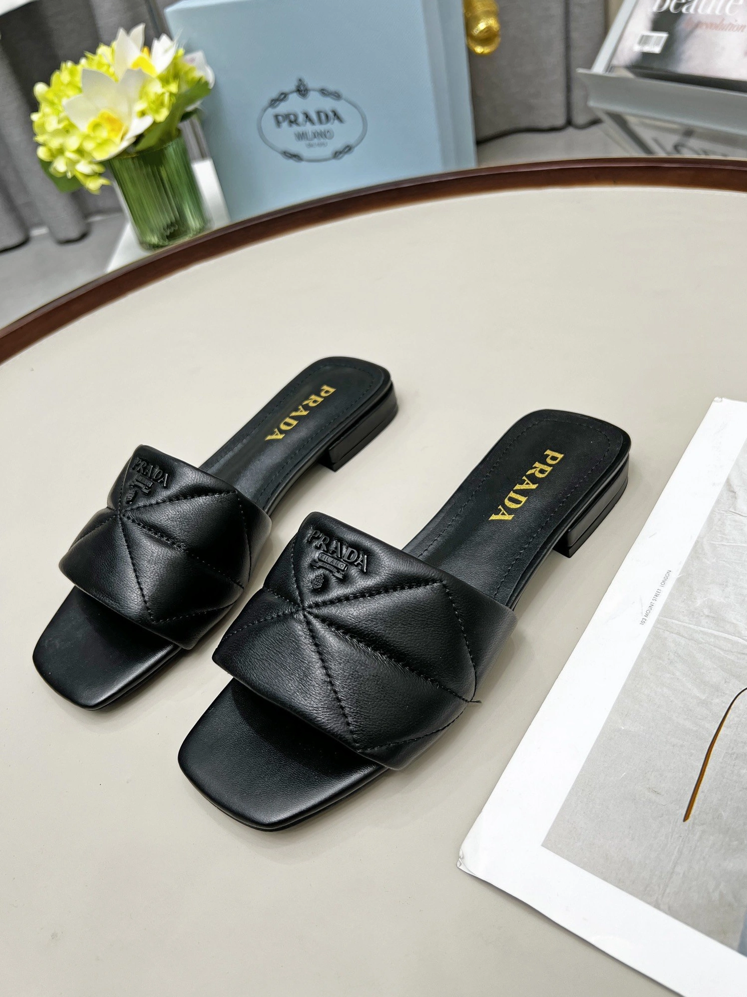 Prada Slippers For Women Elegant 3365