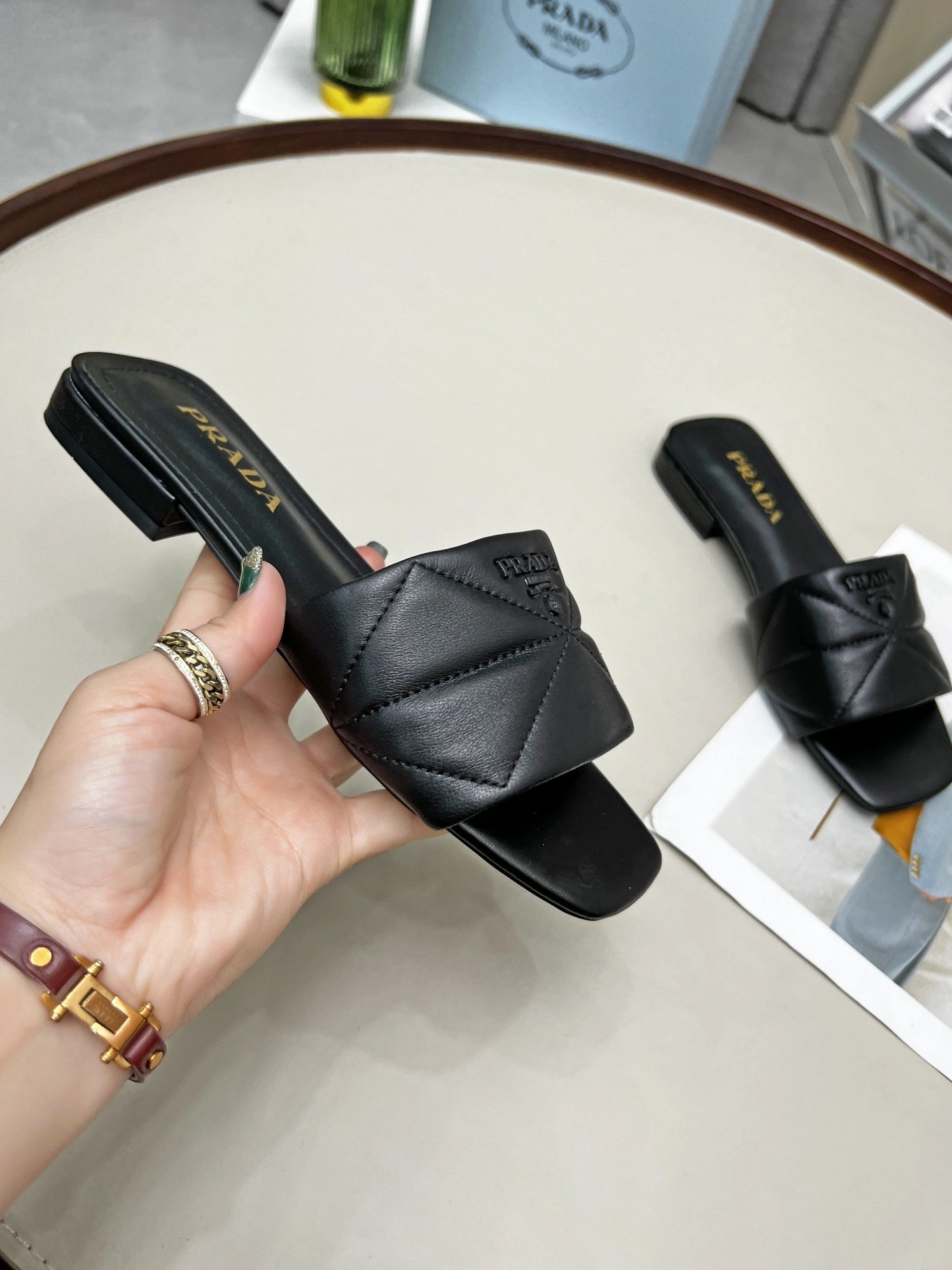 Prada Slippers For Women Elegant 3365