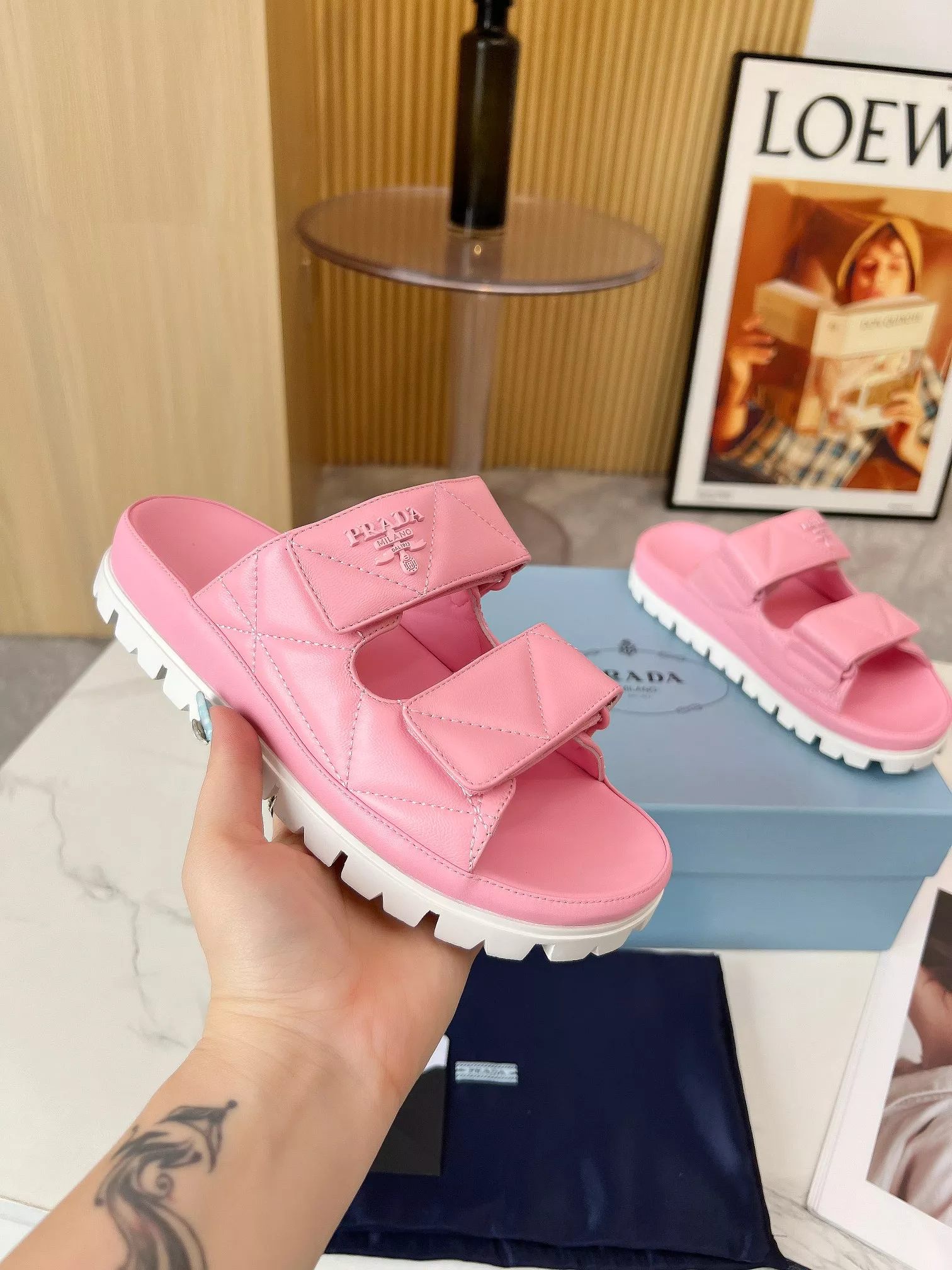 Prada Slippers For Women Elegant 4385