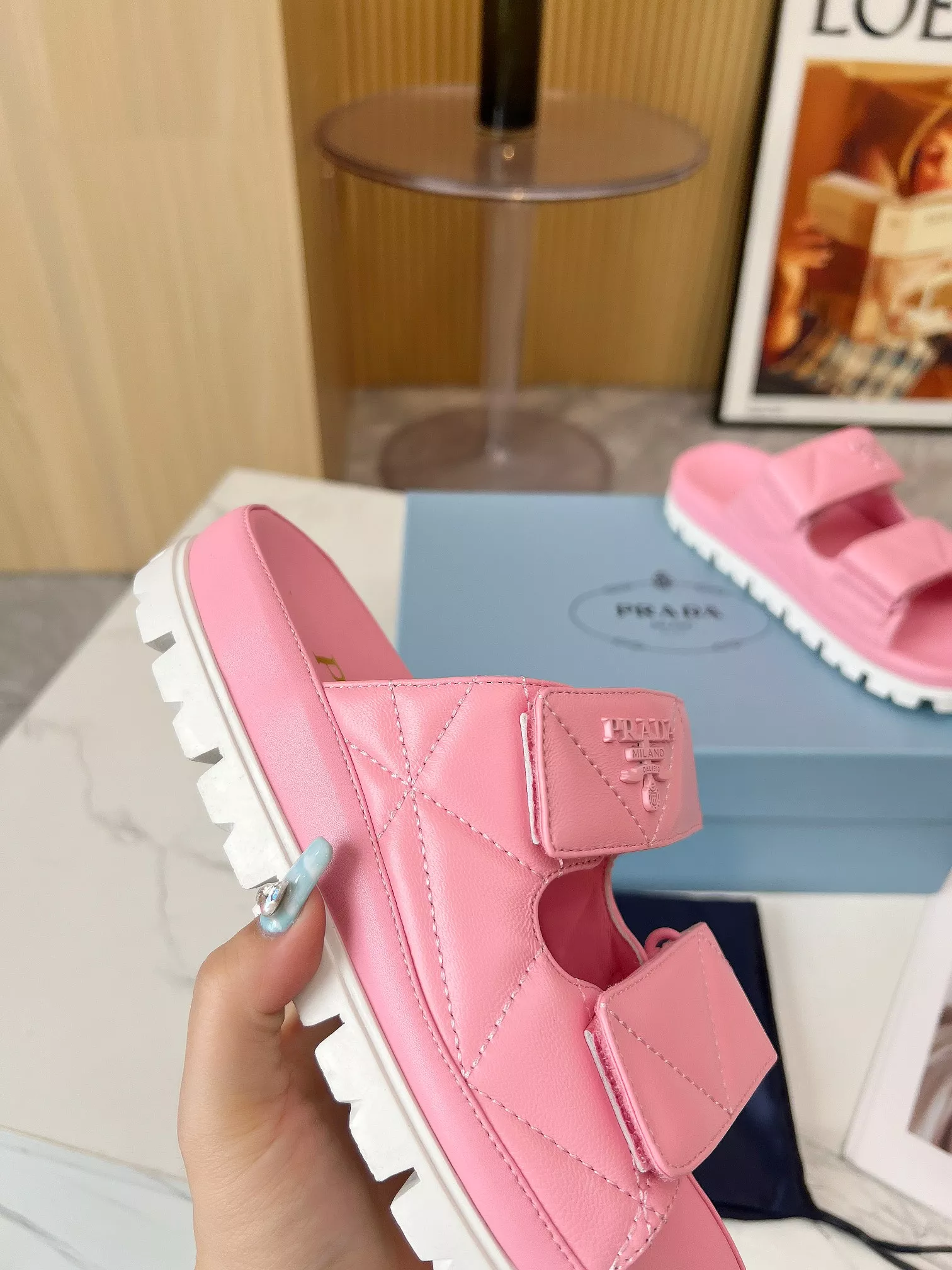 Prada Slippers For Women Elegant 4385