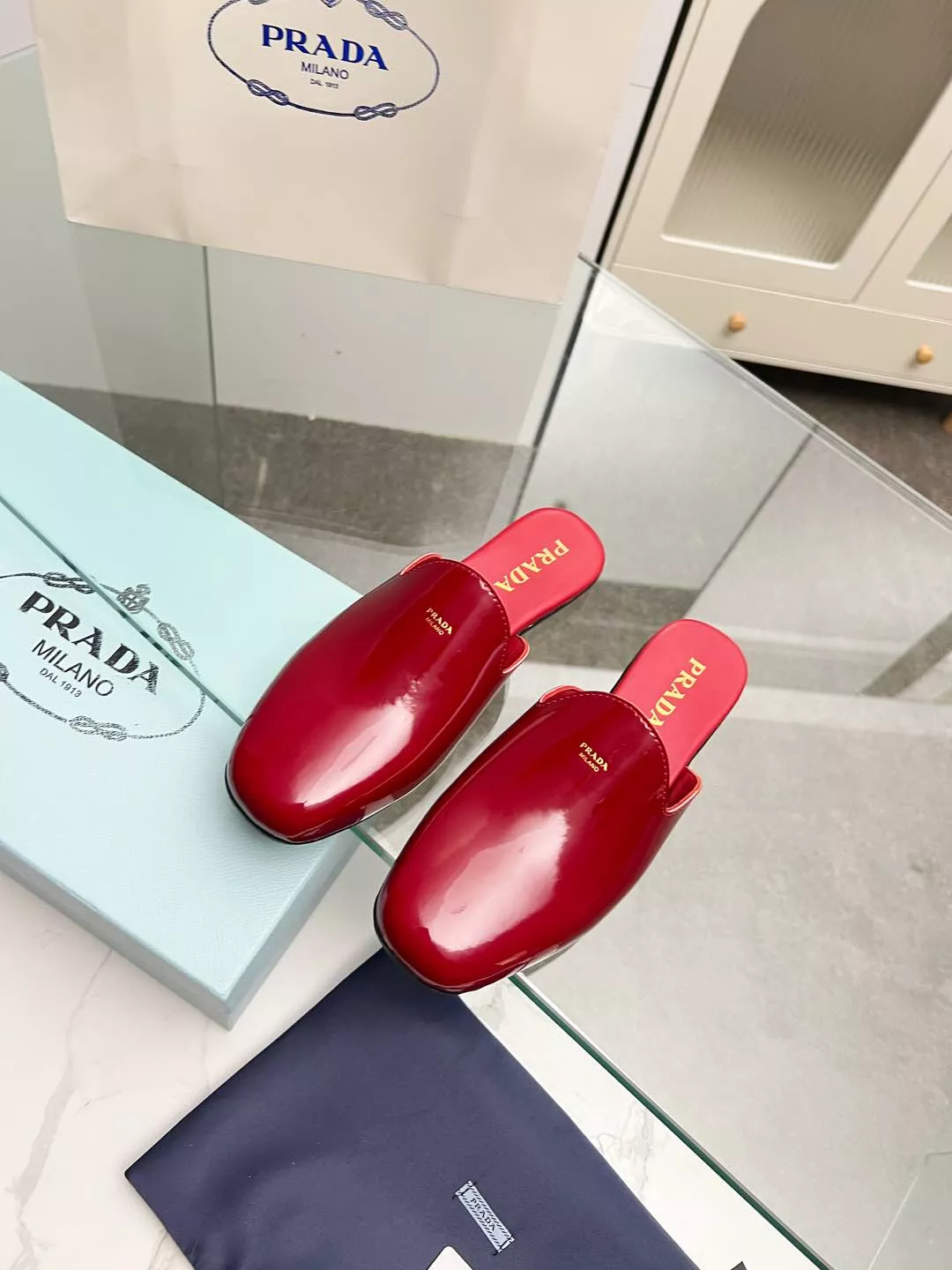 Prada Slippers For Women EyeCatching 4808