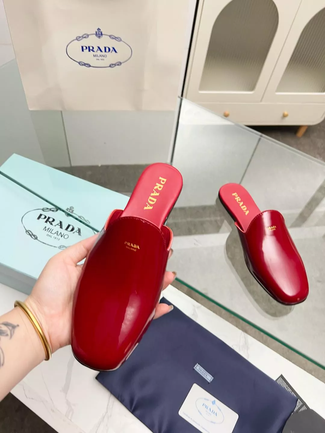 Prada Slippers For Women EyeCatching 4808