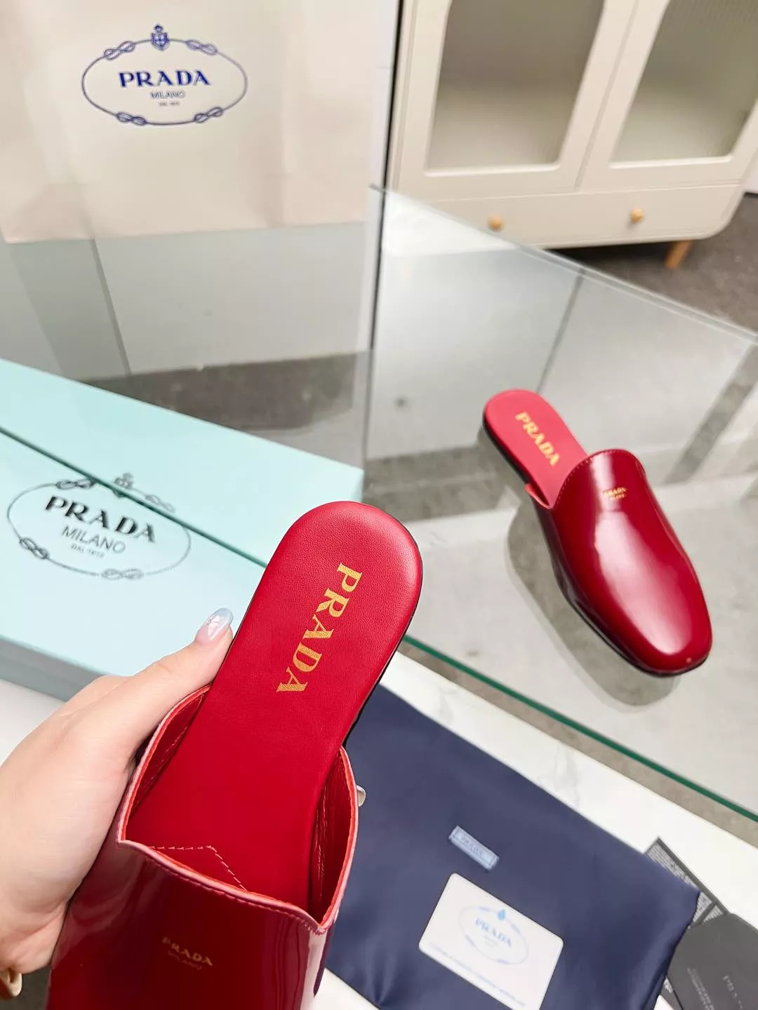 Prada Slippers For Women EyeCatching 4808