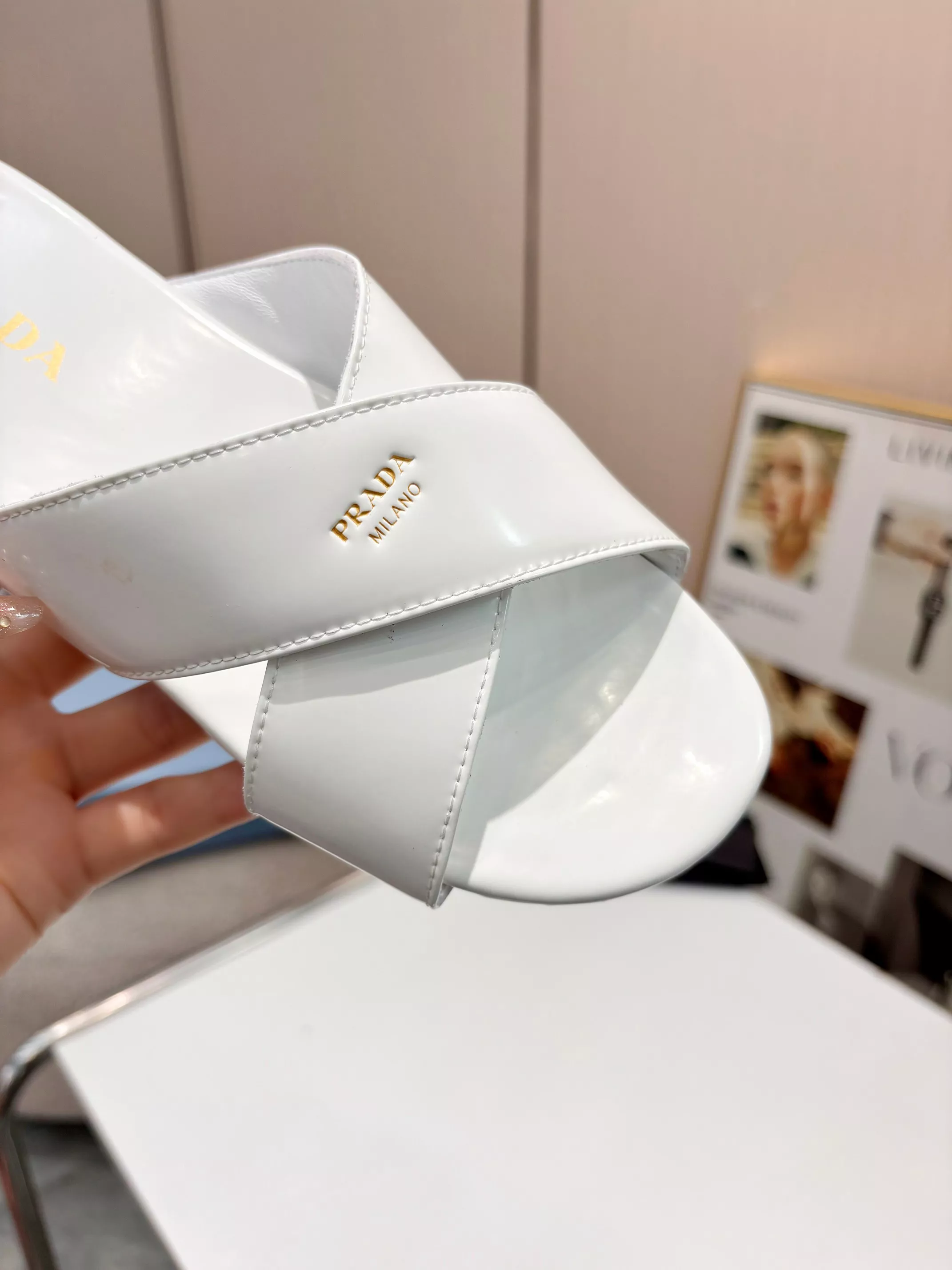 Prada Slippers For Women Functional 708