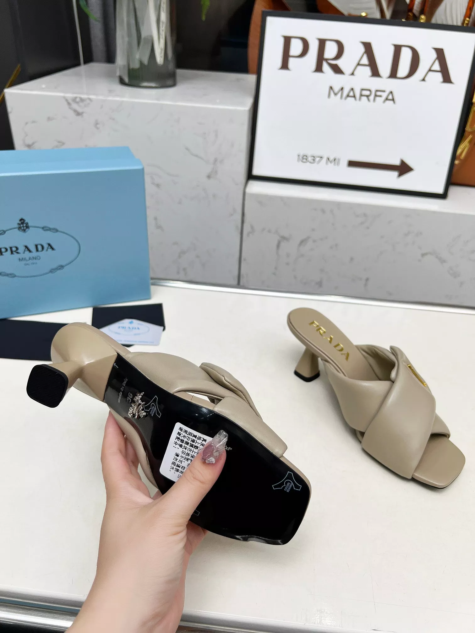 Prada Slippers For Women HighQuality 2995