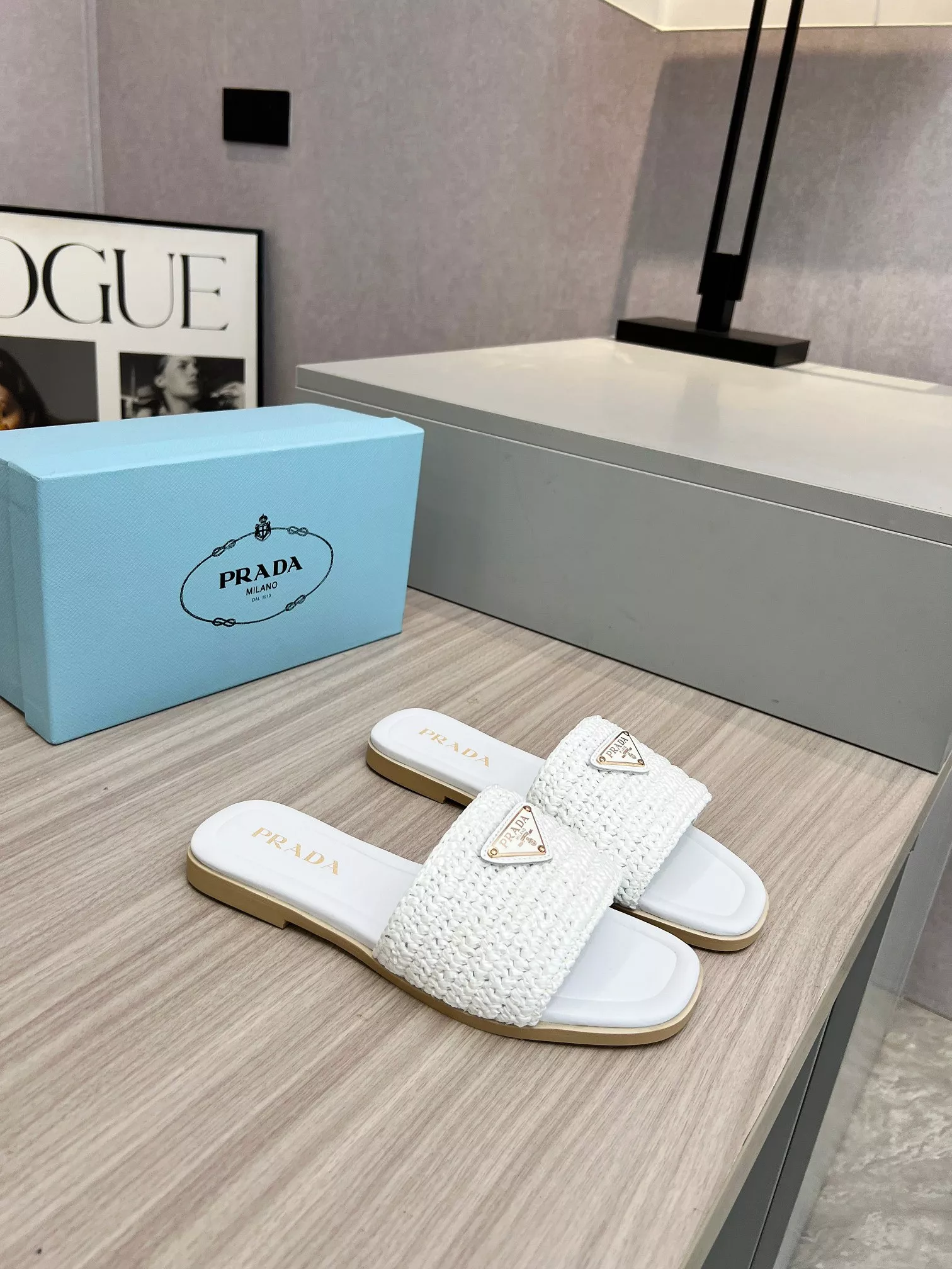 Prada Slippers For Women HighQuality 3981