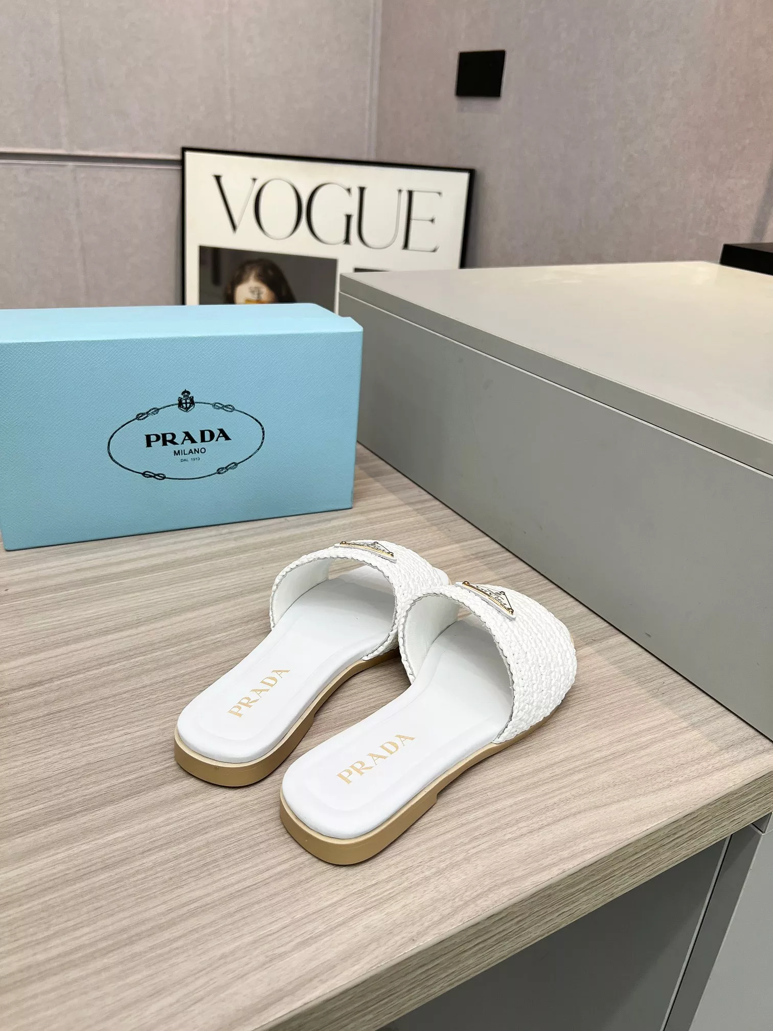 Prada Slippers For Women HighQuality 3981