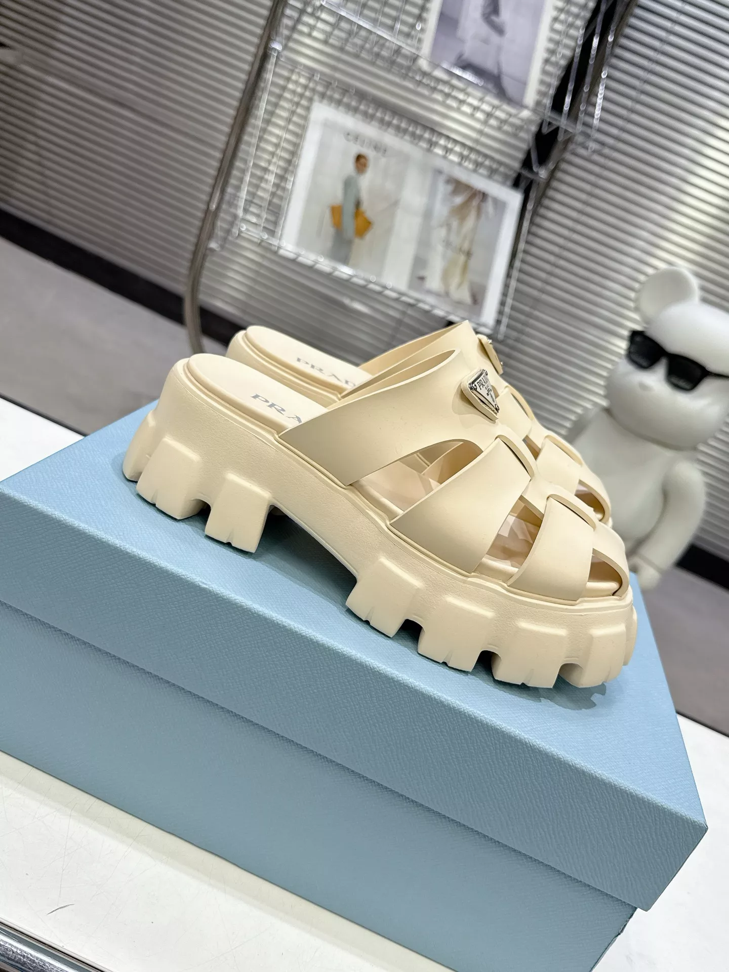 Prada Slippers For Women Minimalist 1151